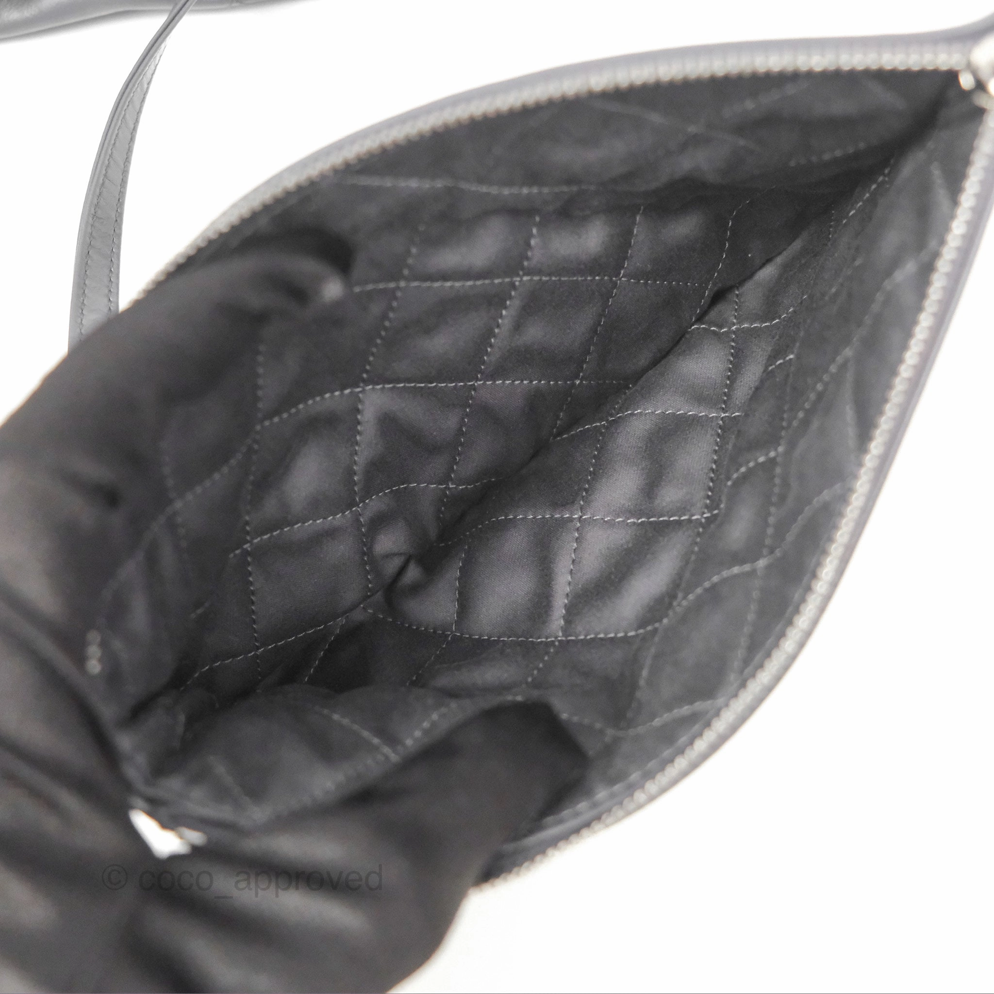 Chanel 22 Medium Grey Shiny Aged Calfskin Matte Silver Hardware
