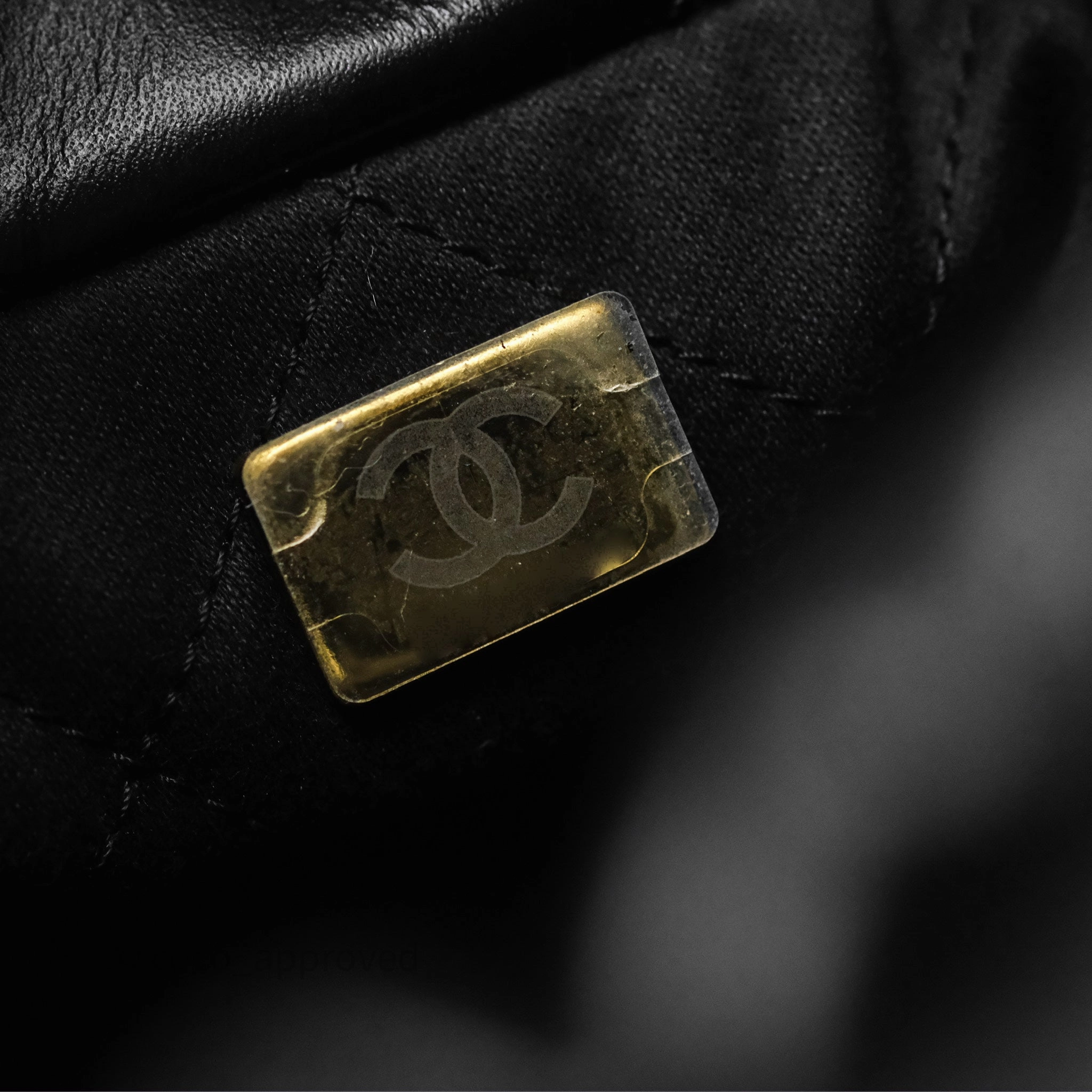 Chanel 22 Mini Bag Black Crumpled Calfskin Aged Gold Hardware