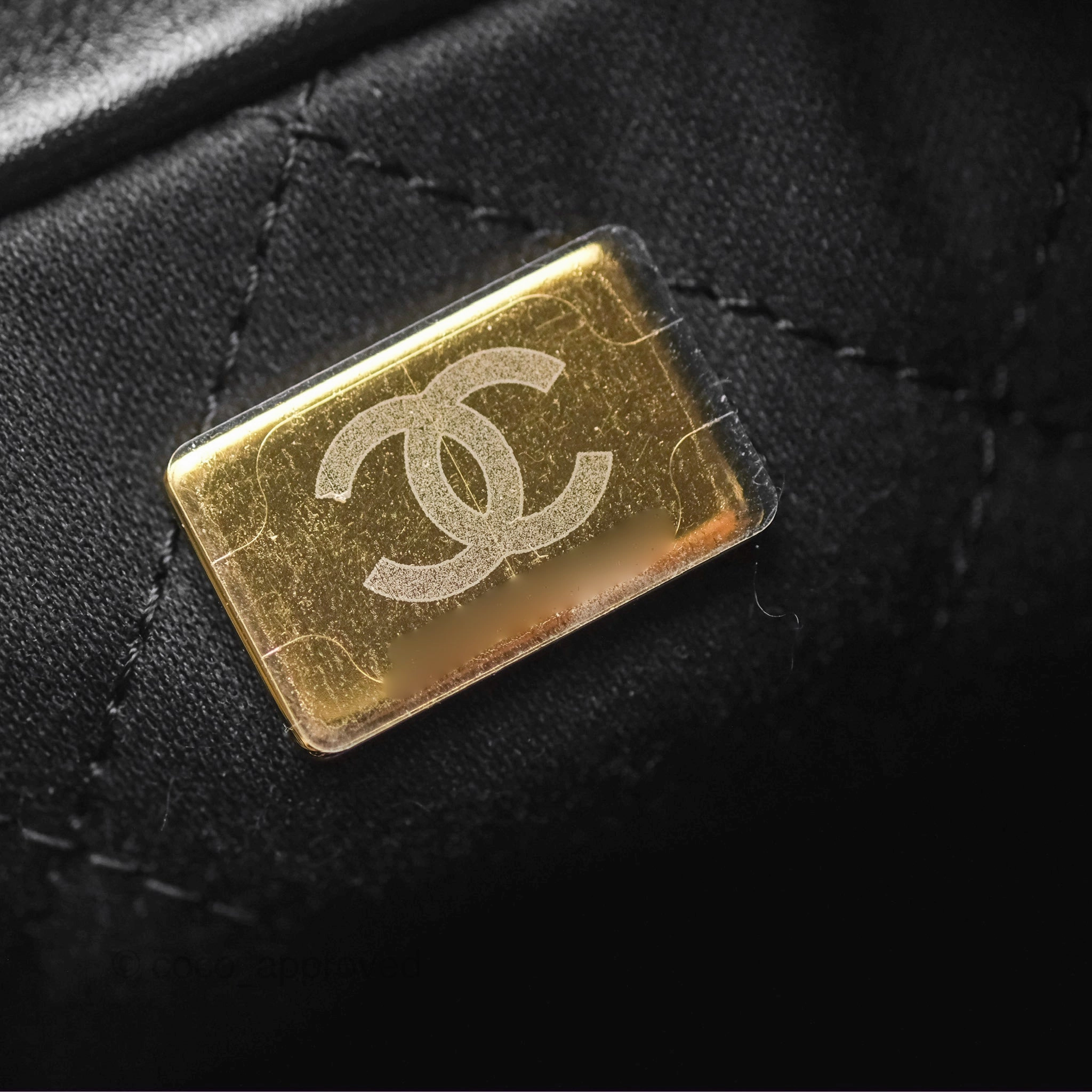 Chanel 22 Mini Bag Black Crumpled Calfskin