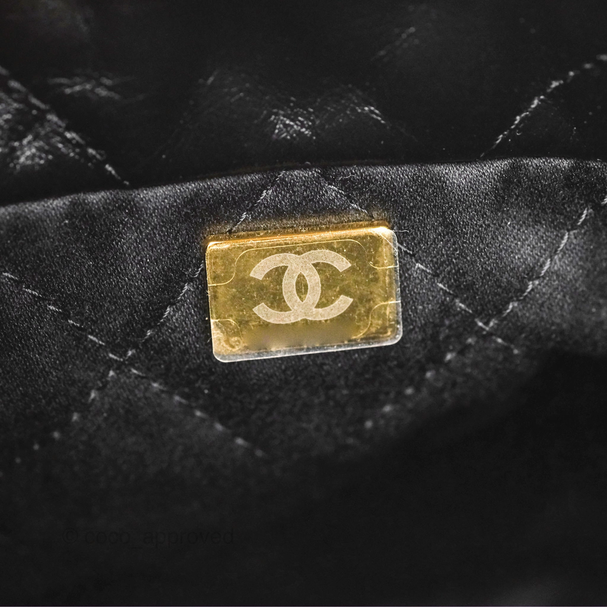 Chanel 22 Mini Bag Black Crumpled Calfskin White Lacquered Metal Logo