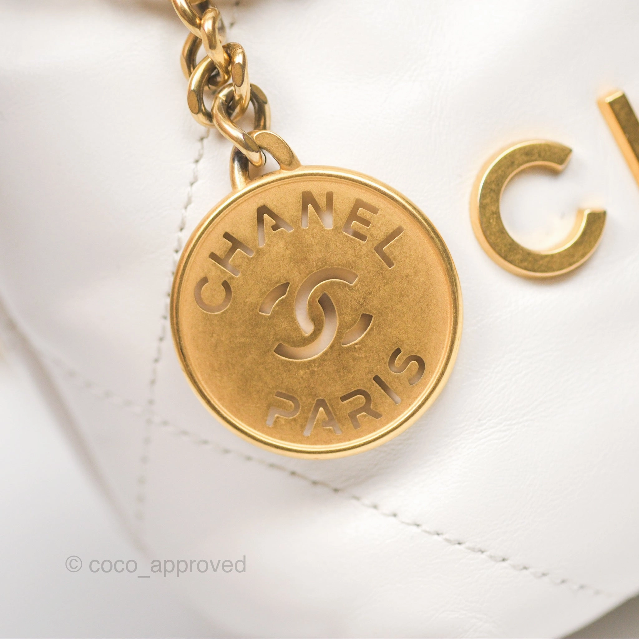 Chanel 22 Mini Bag White Shiny Crumpled Calfskin