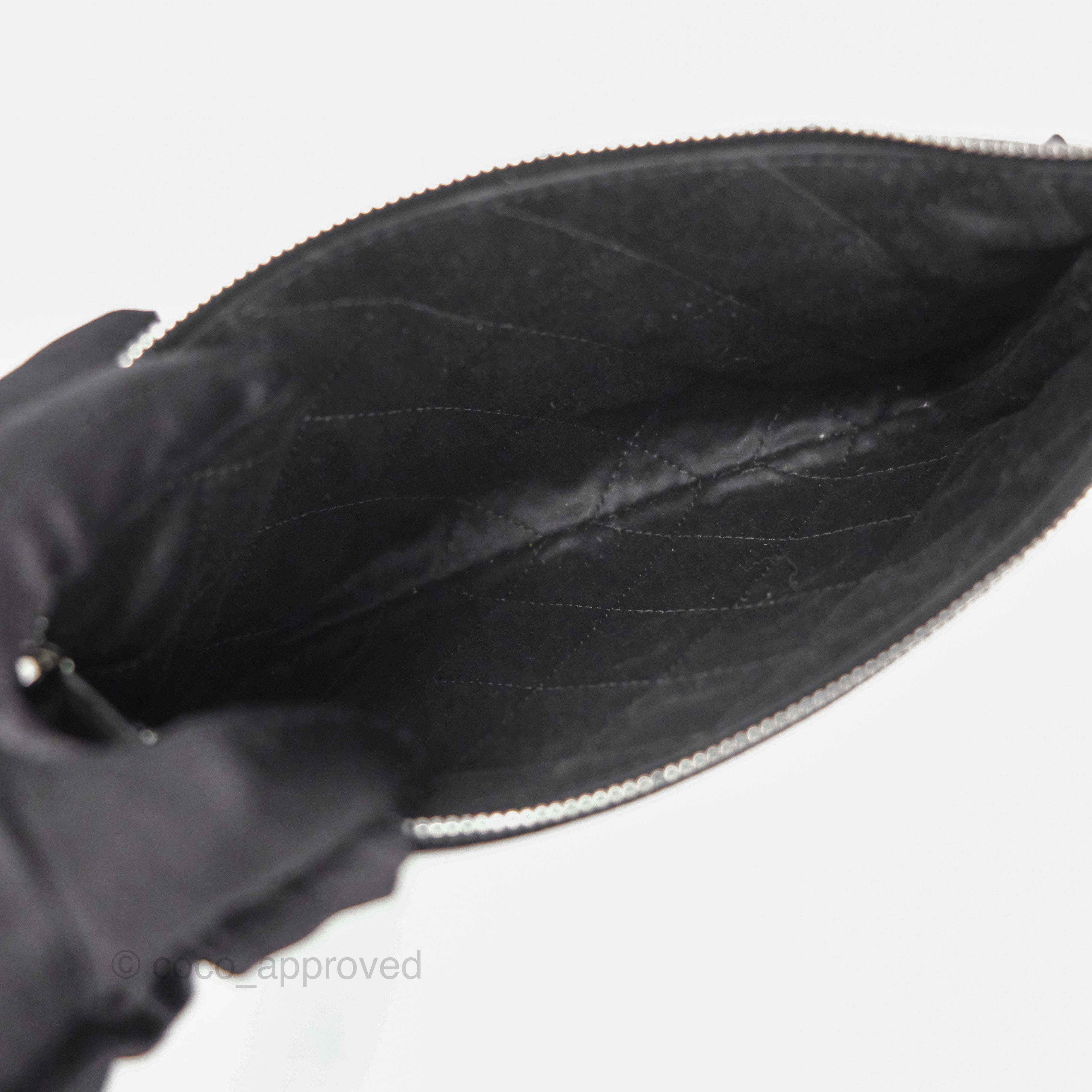 Chanel 22 Small Black Calfskin So Black Hardware