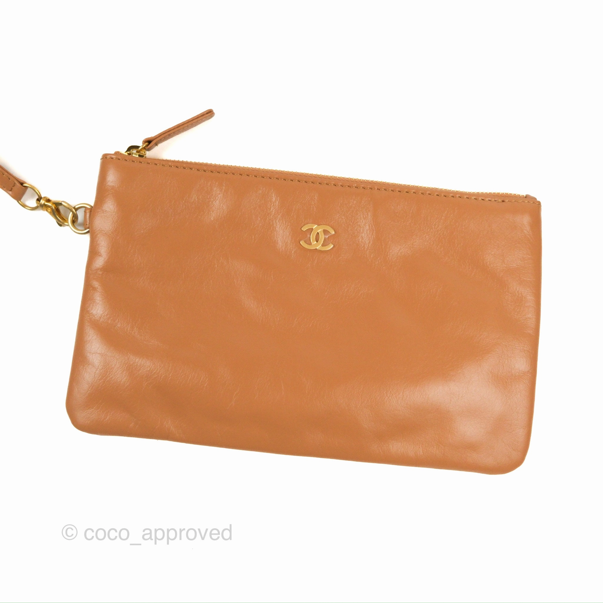 Chanel 22 Small Caramel Beige Shiny Calfskin Aged Gold Hardware