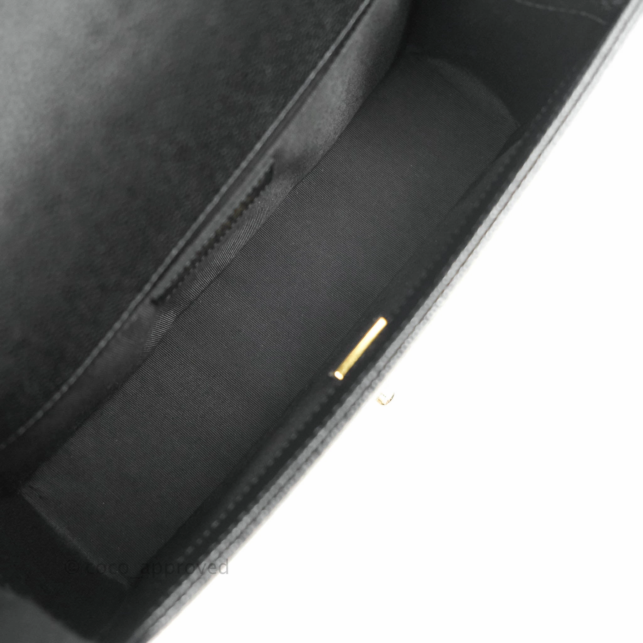 Chanel Boy Chevron Medium Black Caviar Gold Hardware
