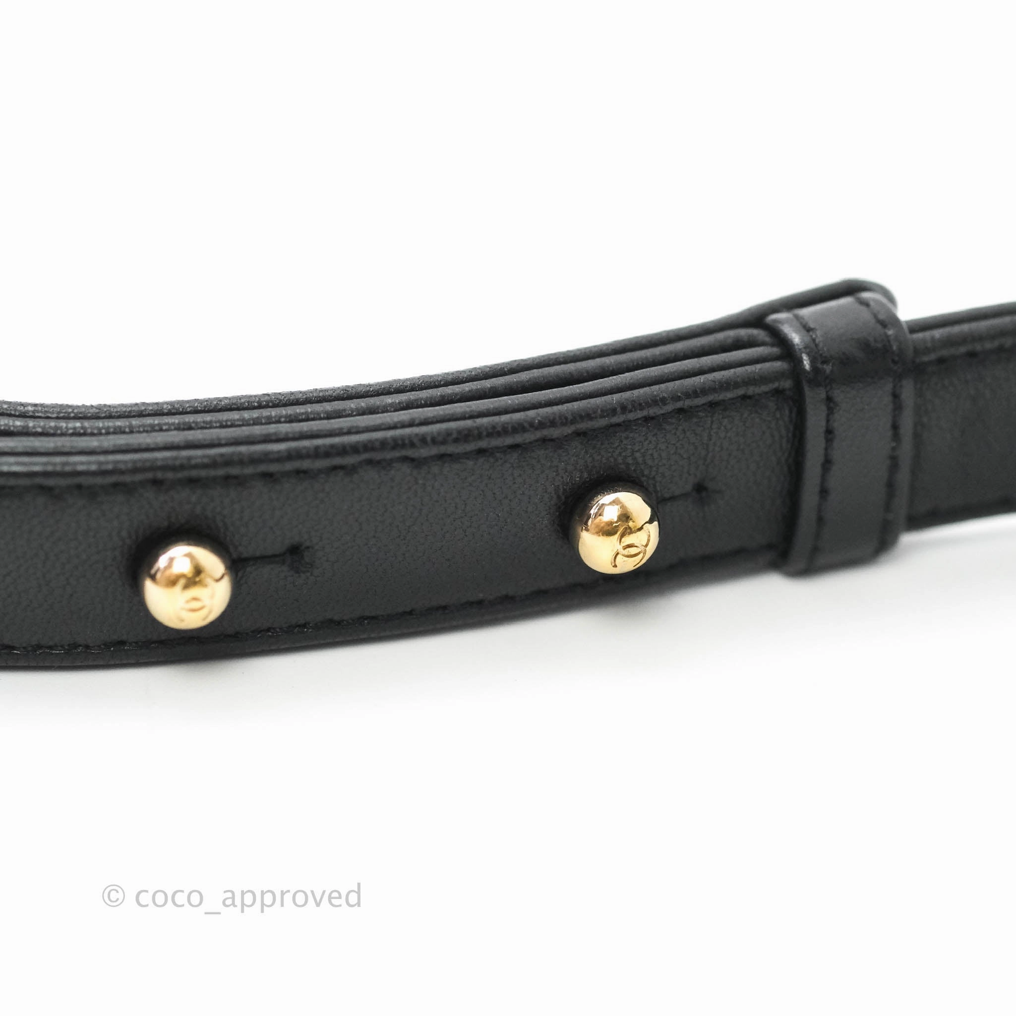 Chanel Boy Chevron Medium Black Lambskin Gold Hardware