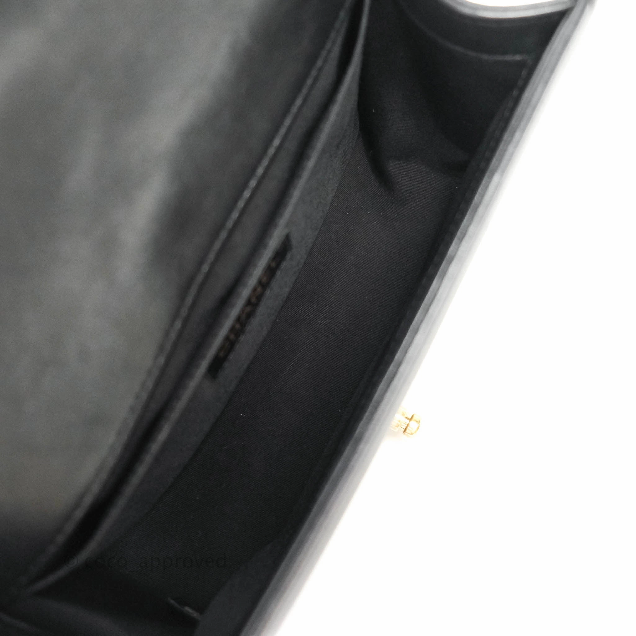 Chanel Boy Chevron Medium Black Lambskin Gold Hardware