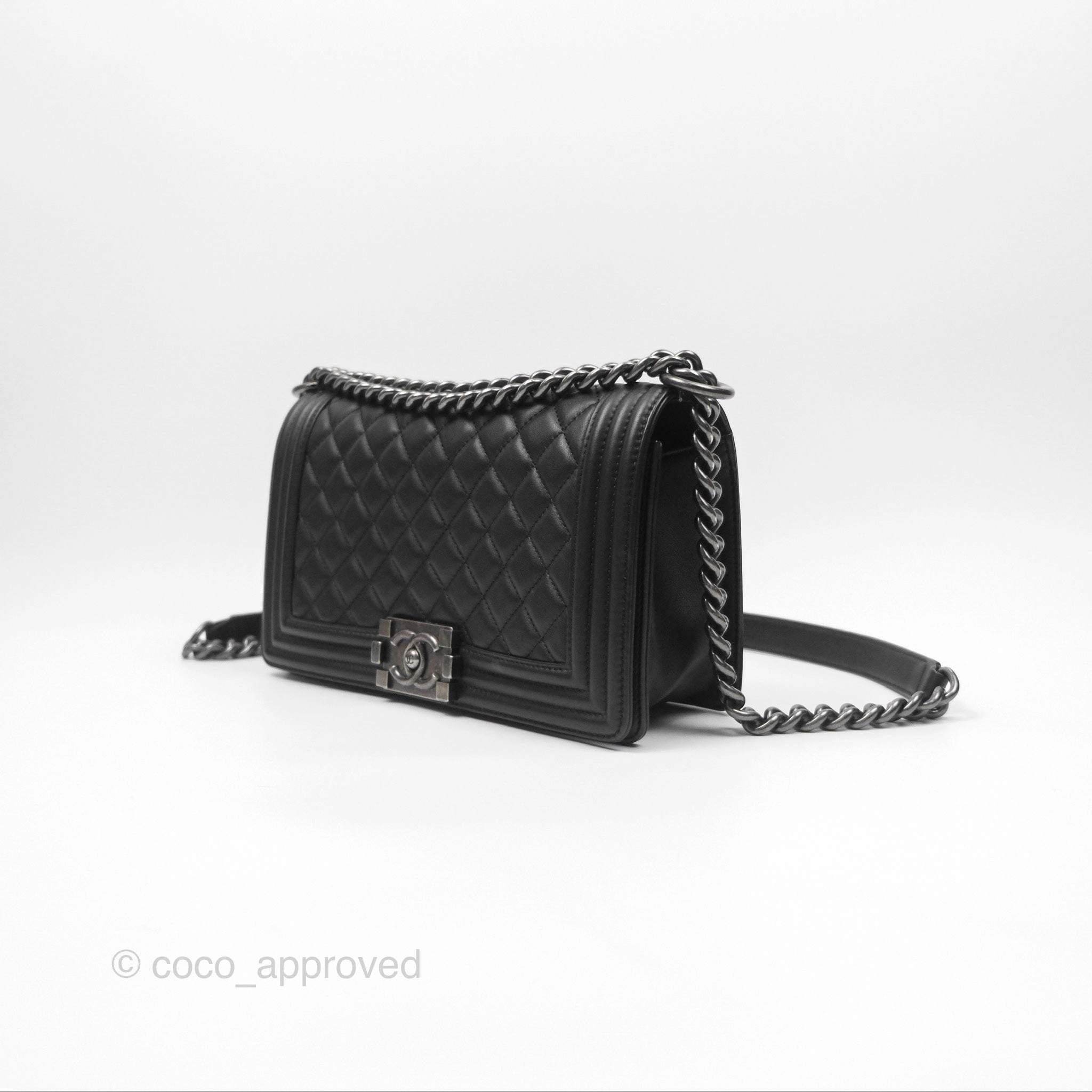 Chanel Boy Quilted Medium Black Calfskin Ruthenium Hardware