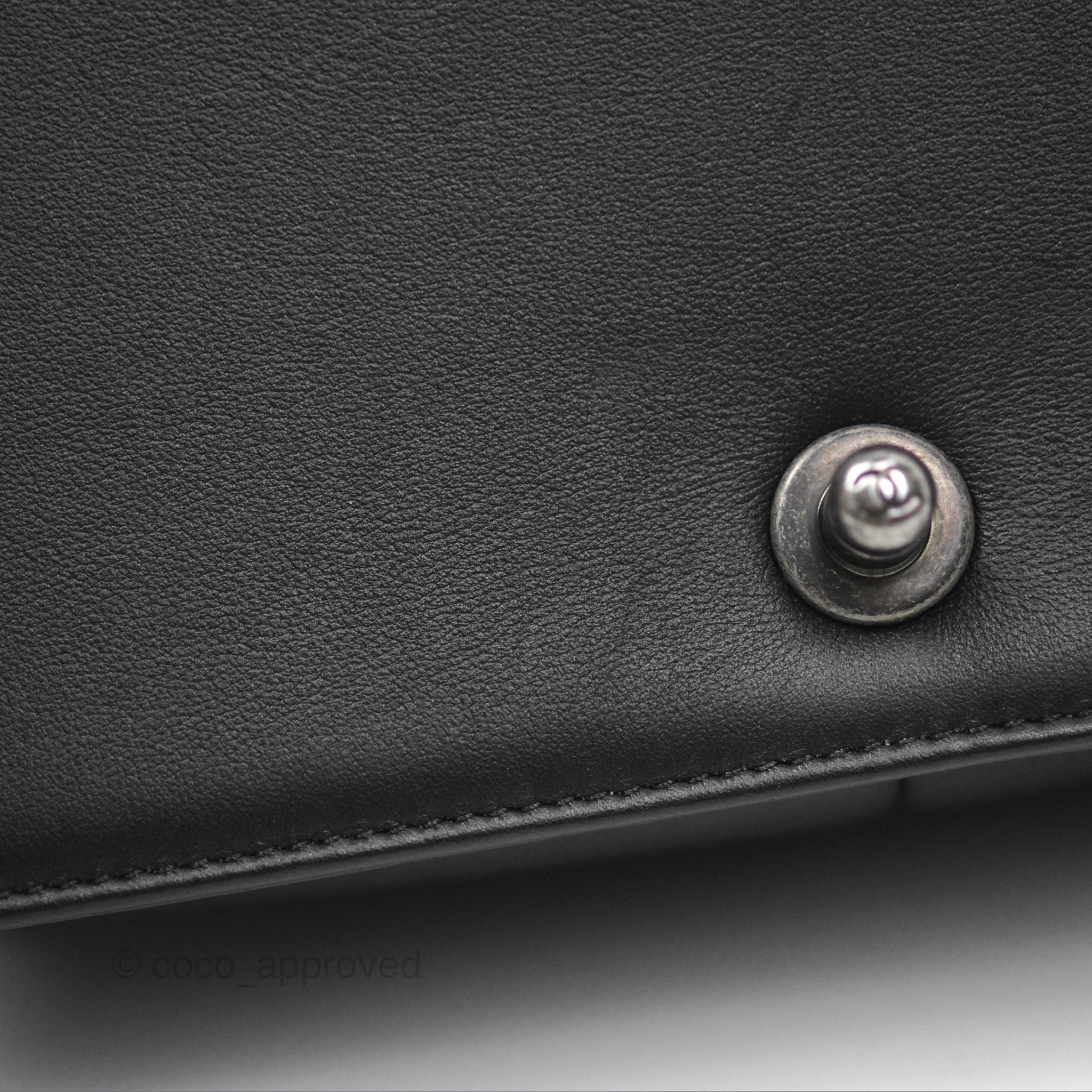 Chanel Boy Quilted Medium Black Calfskin Ruthenium Hardware