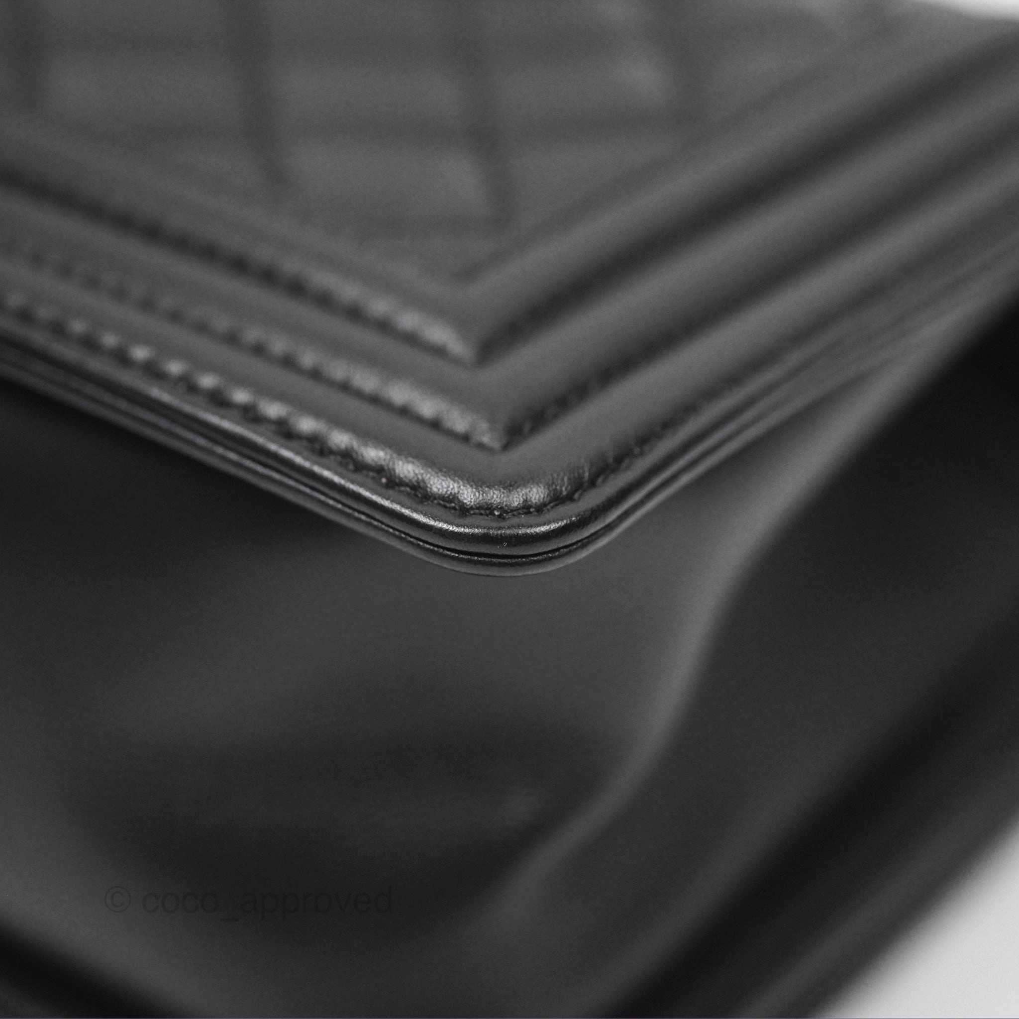 Chanel Boy Quilted Medium Black Calfskin Ruthenium Hardware