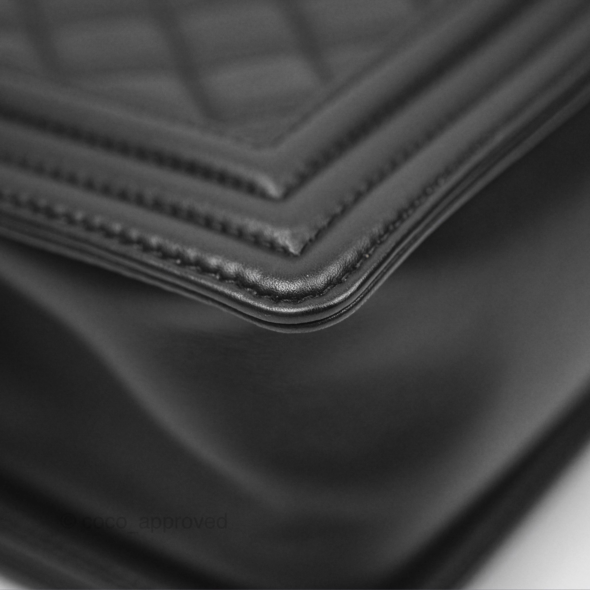 Chanel Boy Quilted Medium Black Calfskin Ruthenium Hardware