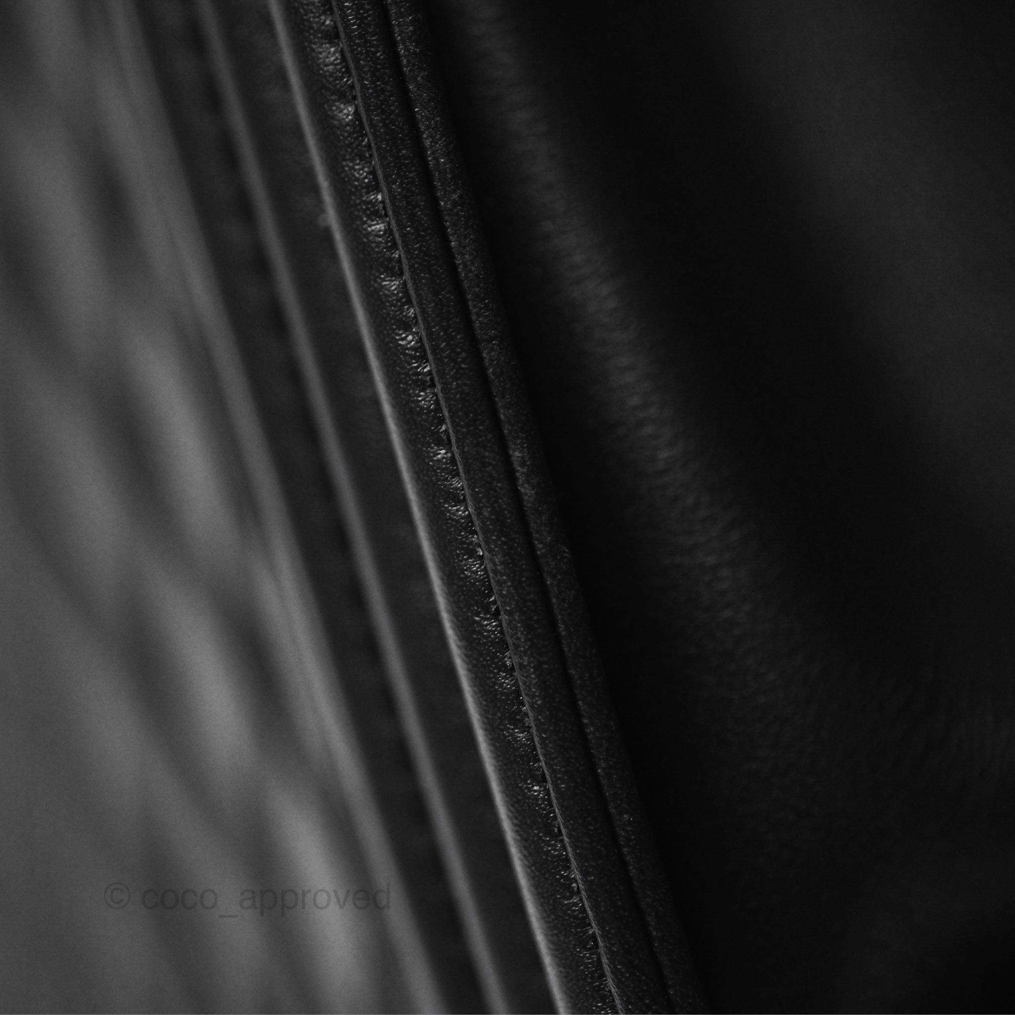 Chanel Boy Quilted Medium Black Calfskin Ruthenium Hardware