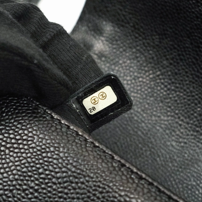 Chanel Boy Quilted Medium Black Caviar Ruthenium Hardware