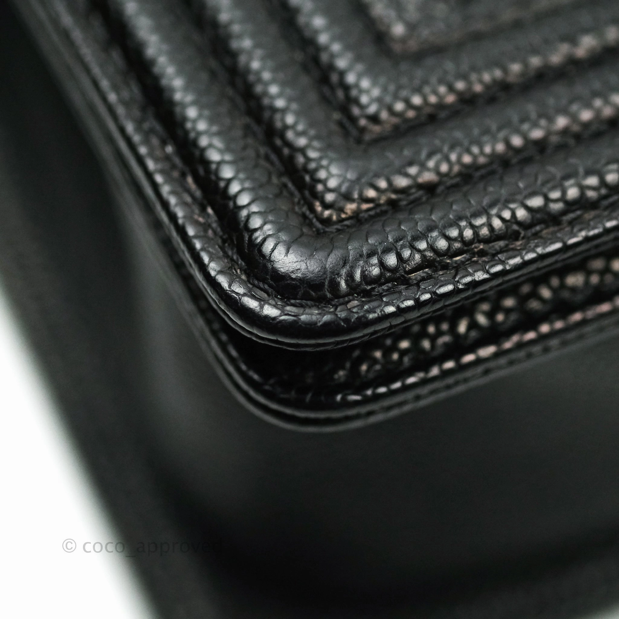 Chanel Boy Quilted Medium Black Caviar Ruthenium Hardware