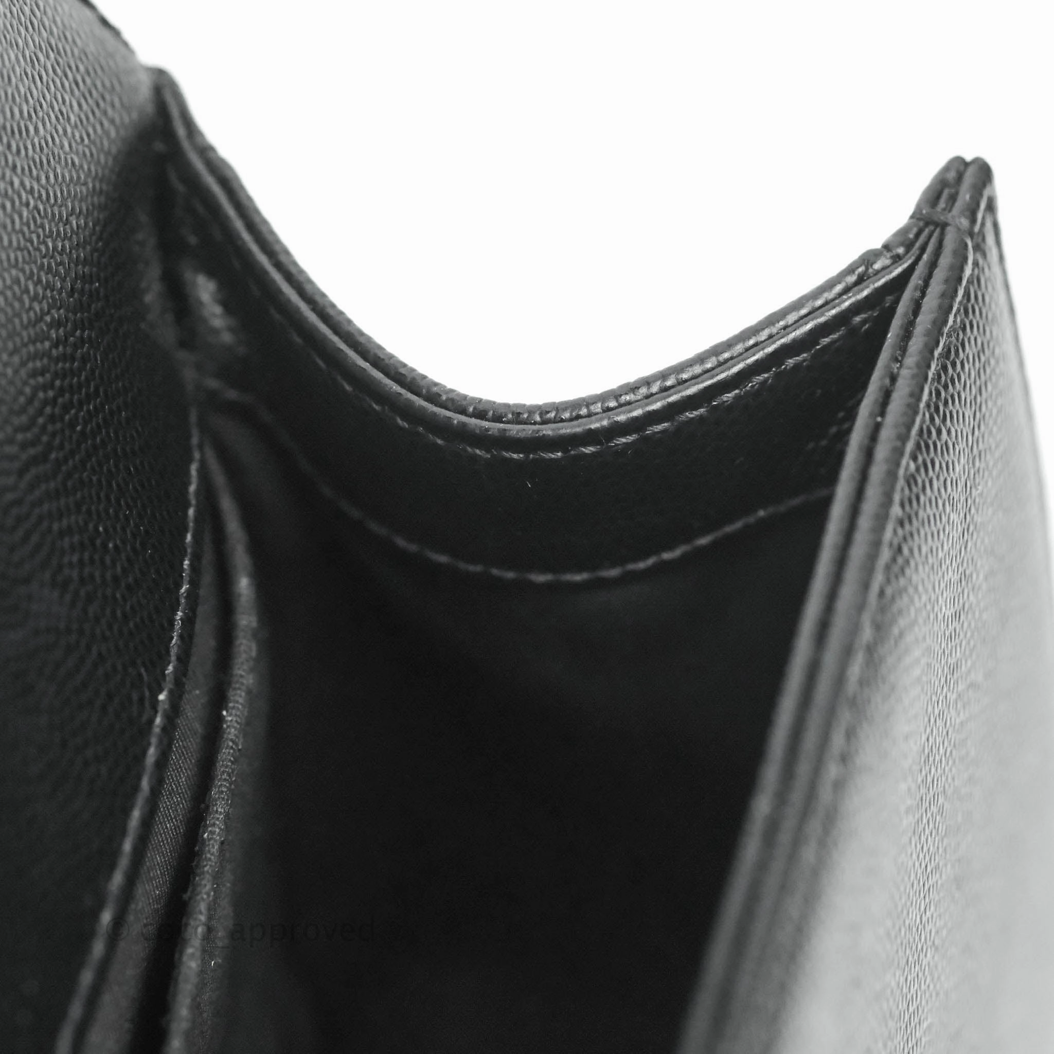Chanel Boy Quilted Medium Black Caviar Ruthenium Hardware