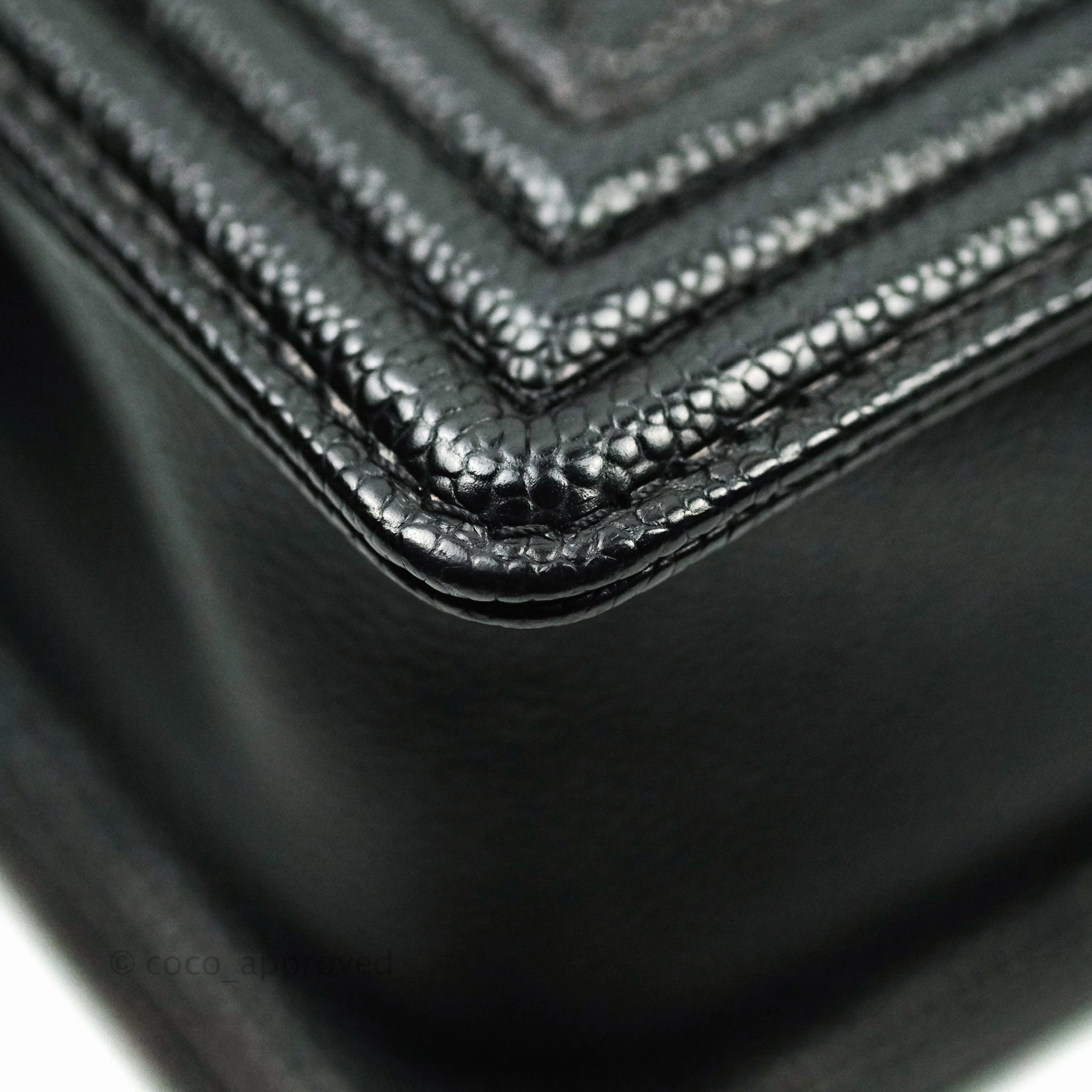 Chanel Boy Quilted Medium Black Caviar Ruthenium Hardware