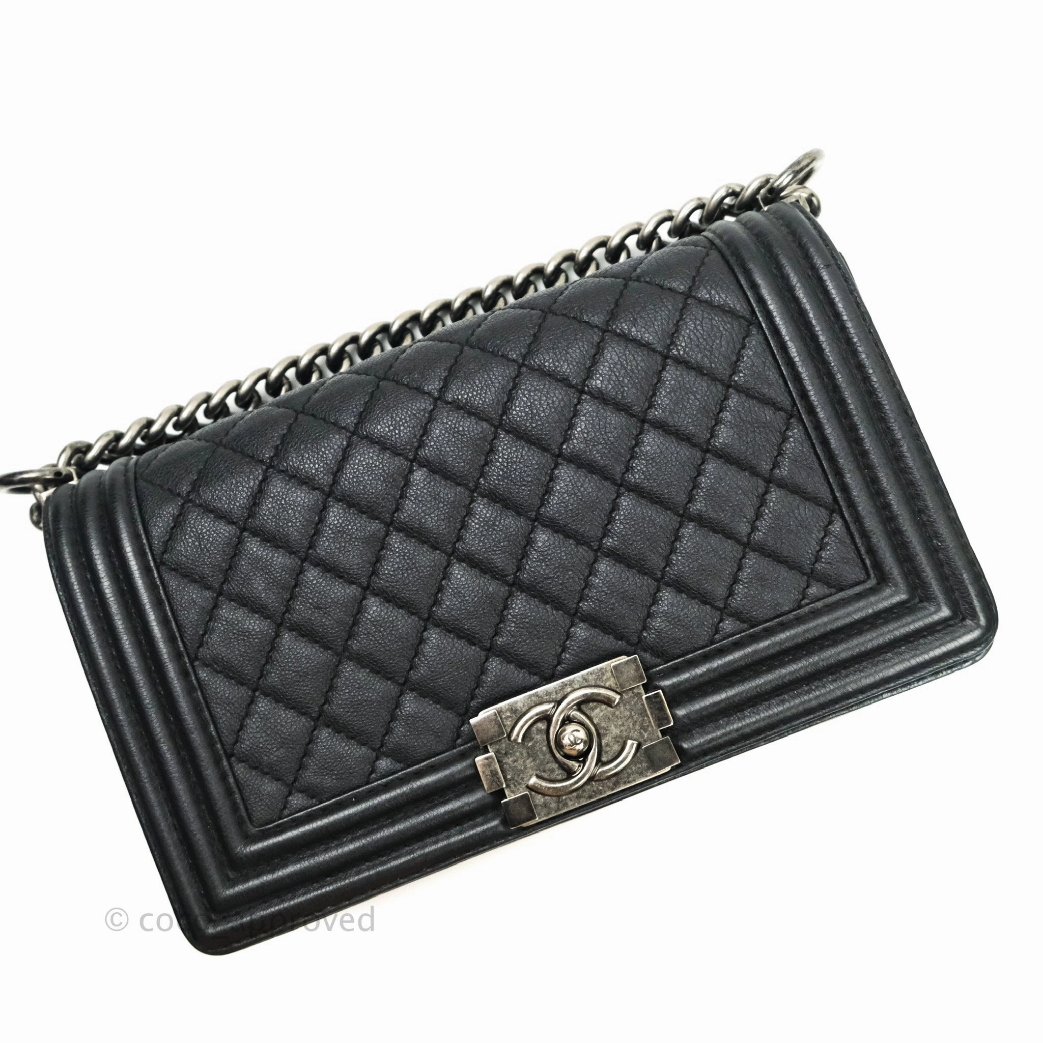 Chanel Boy Quilted Medium Black Grained Calfskin Ruthenium Hardware
