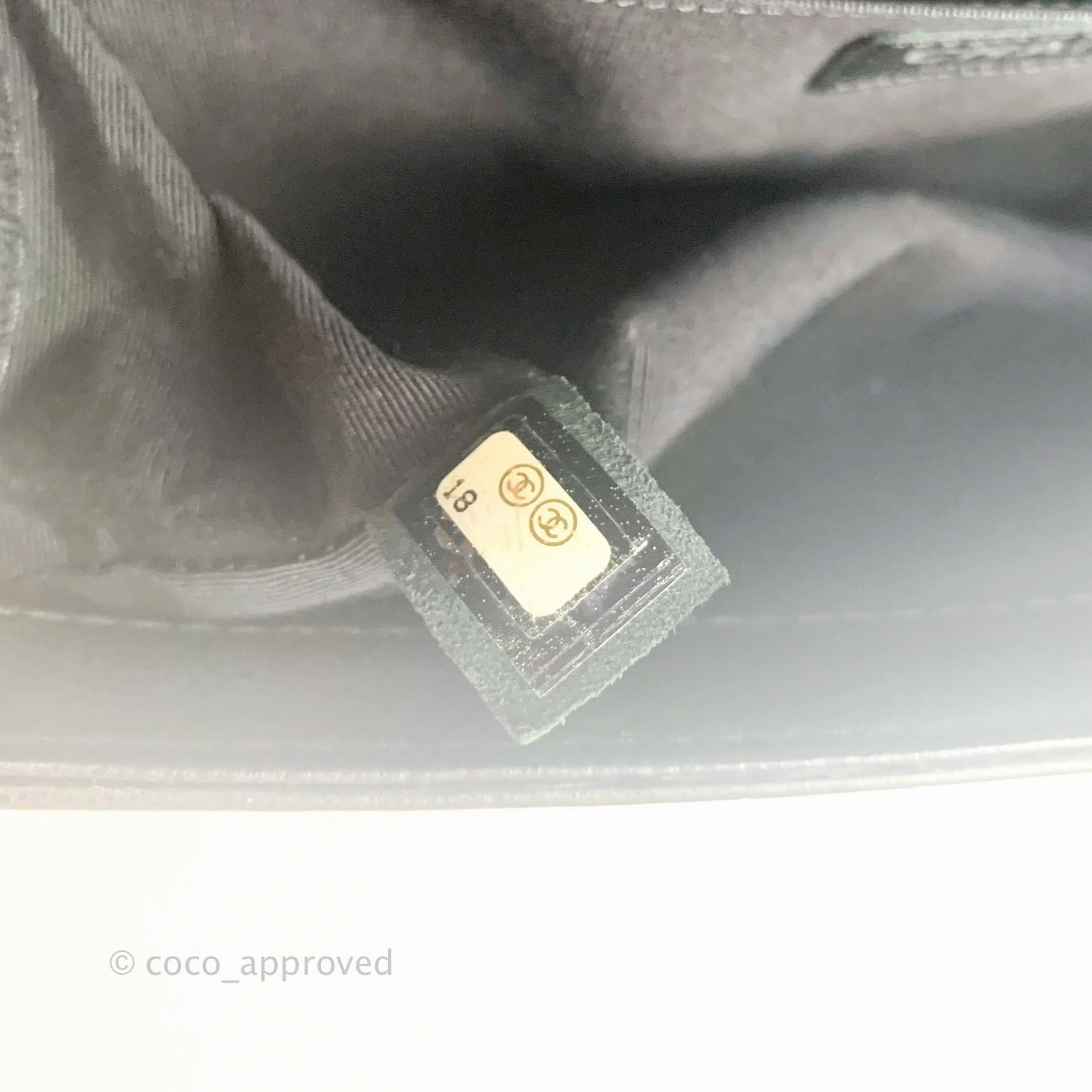 Chanel Boy Quilted Medium Black Grained Calfskin Ruthenium Hardware