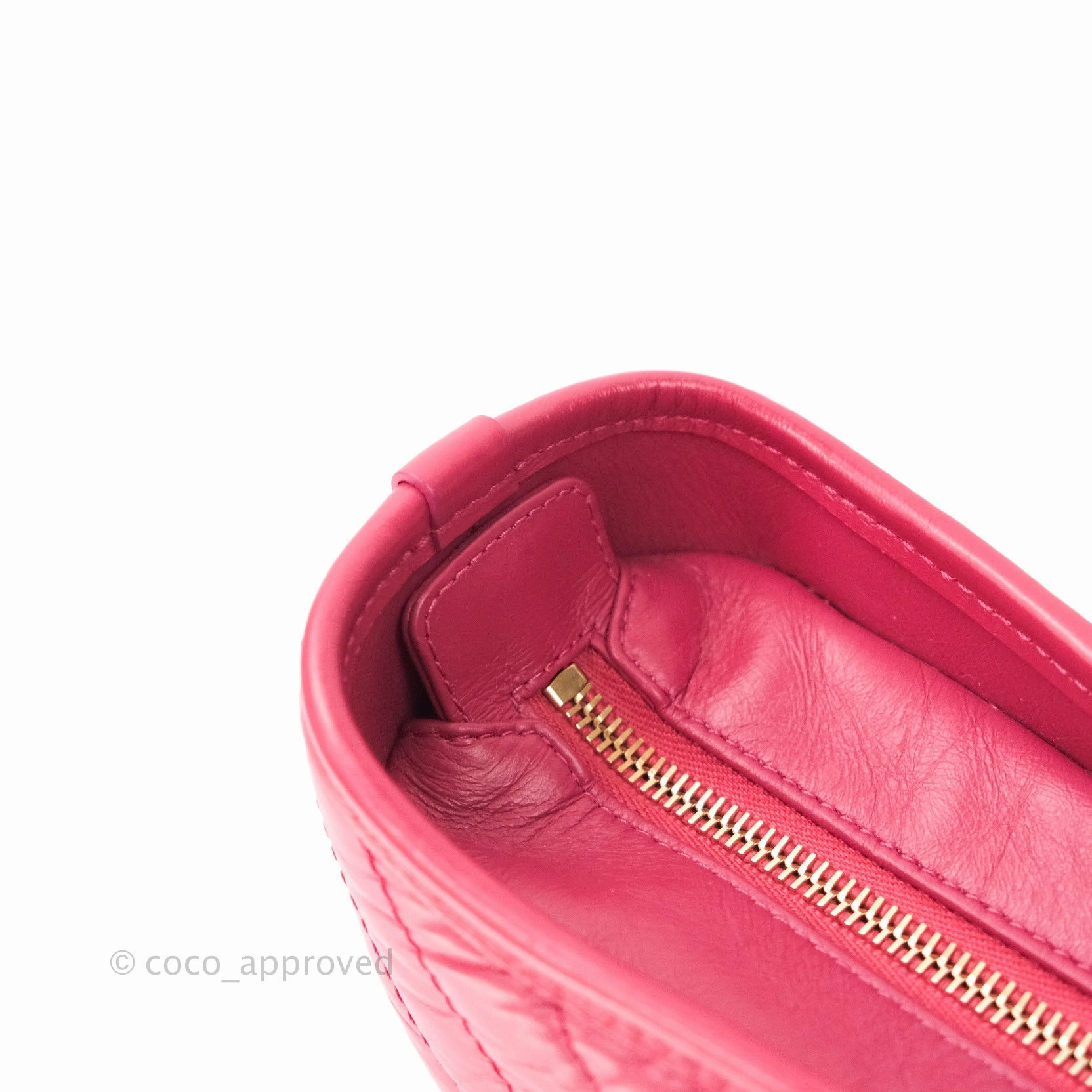 Chanel Chevron Medium Gabrielle Hobo Pink Aged Calfskin Mixed Hardware