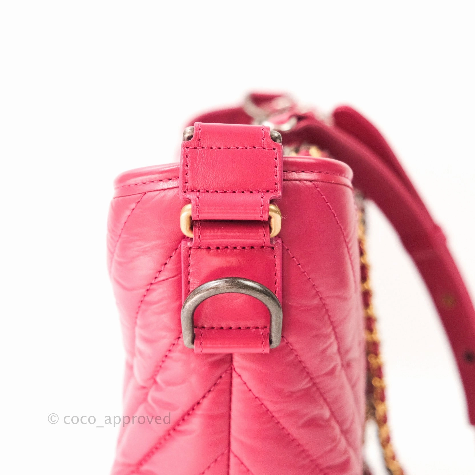 Chanel Chevron Medium Gabrielle Hobo Pink Aged Calfskin Mixed Hardware