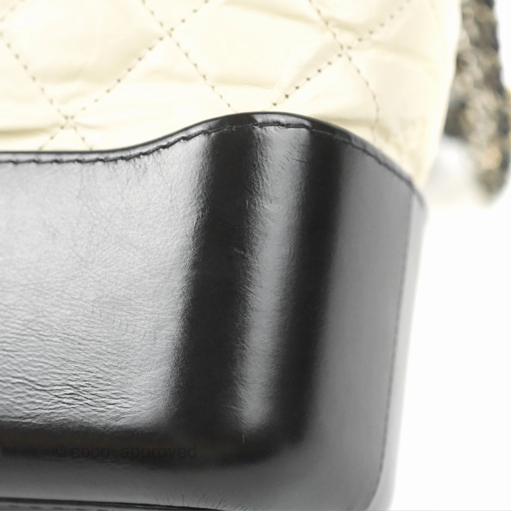 Chanel New Medium Gabrielle Hobo White/Black Aged Calfskin