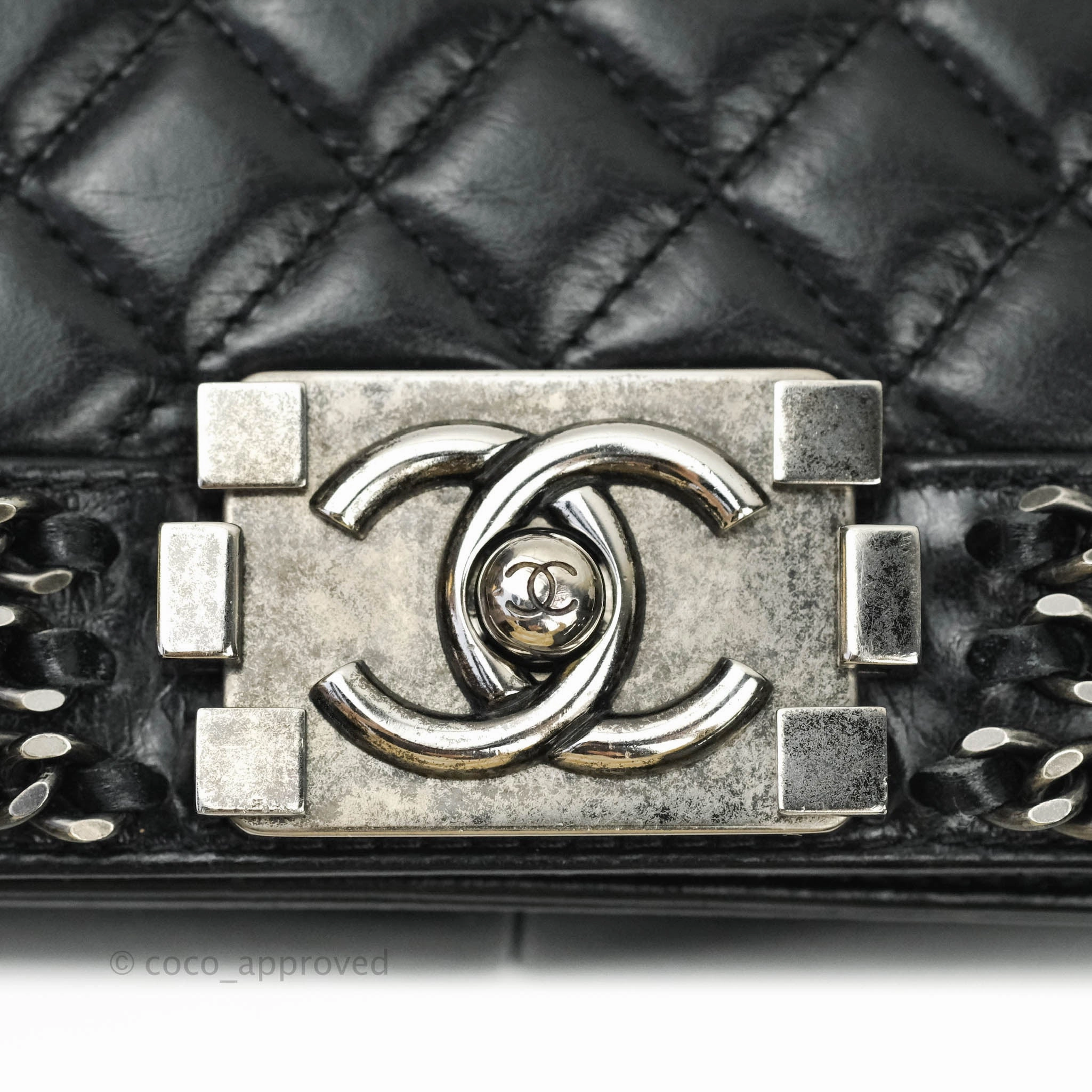 Chanel Quilted Chain Around Medium Aged Glazed Calfskin Boy Ruthenium Hardware