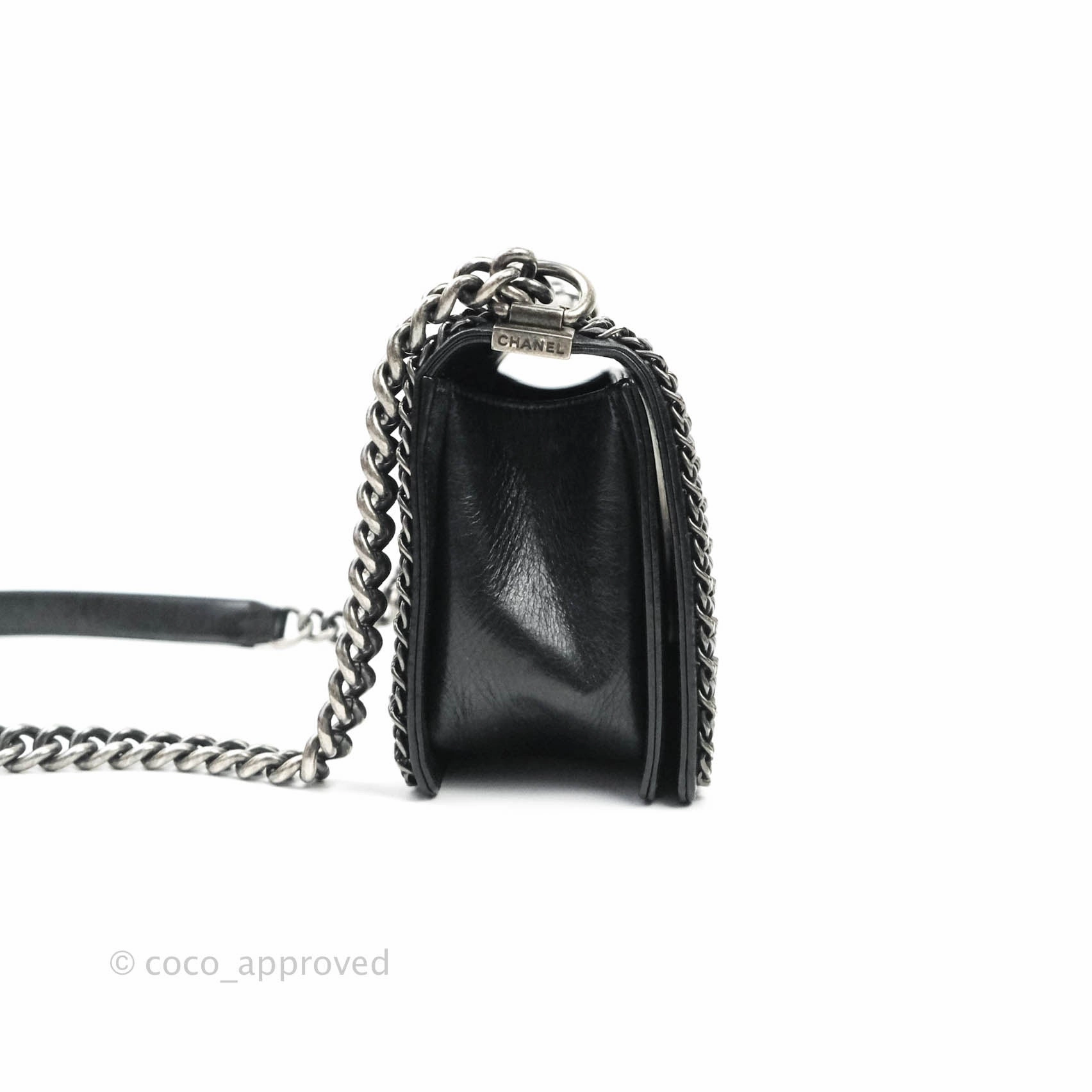 Chanel Quilted Chain Around Medium Aged Glazed Calfskin Boy Ruthenium Hardware