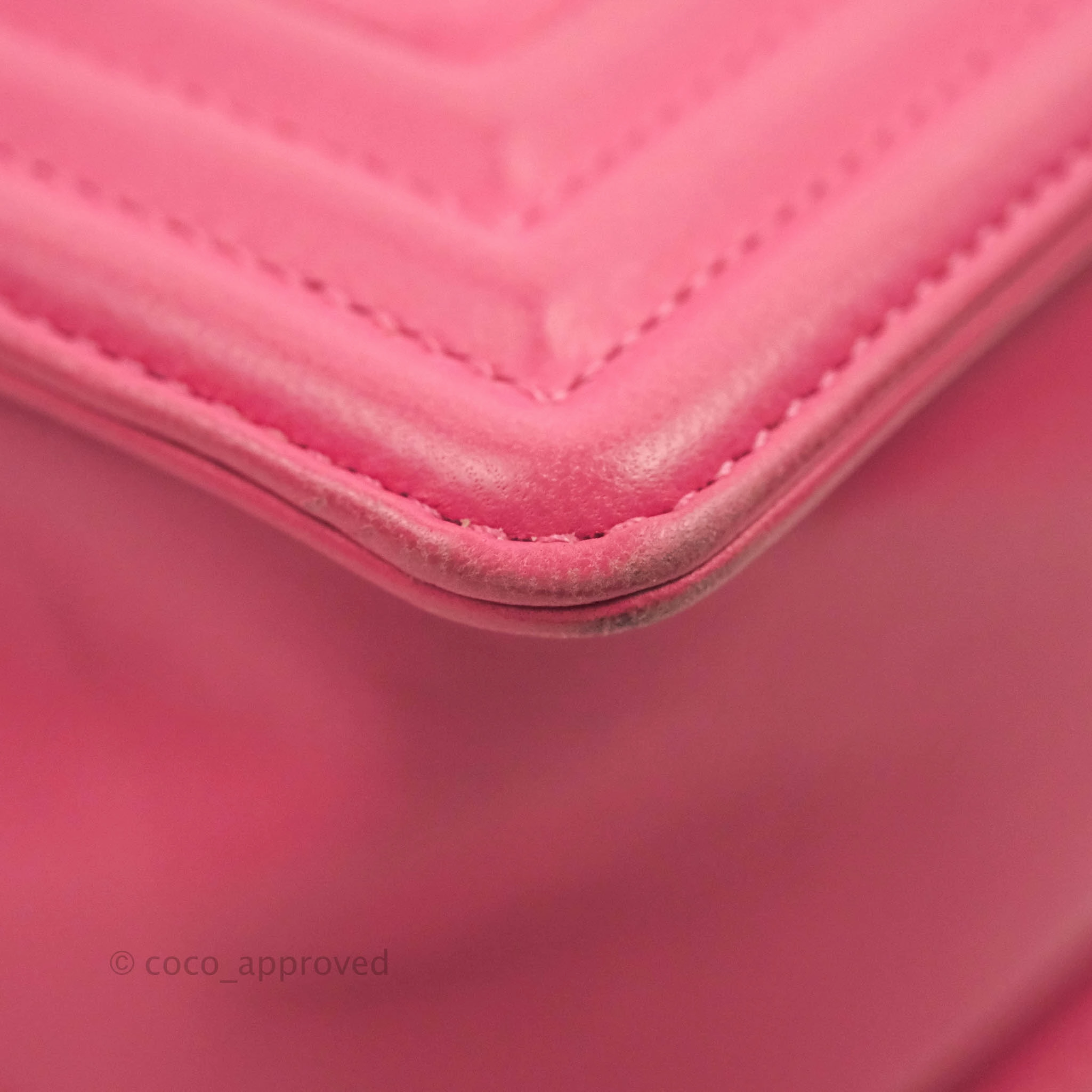 Chanel Quilted Medium Boy Bag Pink Lambskin Aged Gold Hardware
