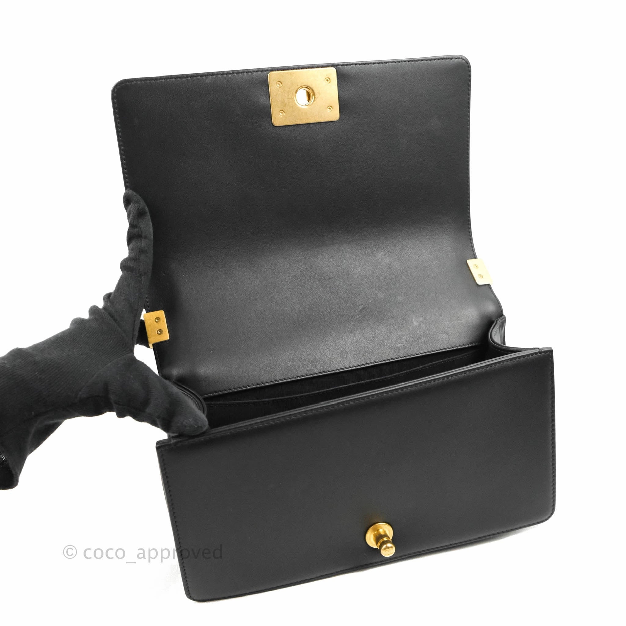 Chanel Quilted Medium Boy Black Calfskin Aged Gold Hardware