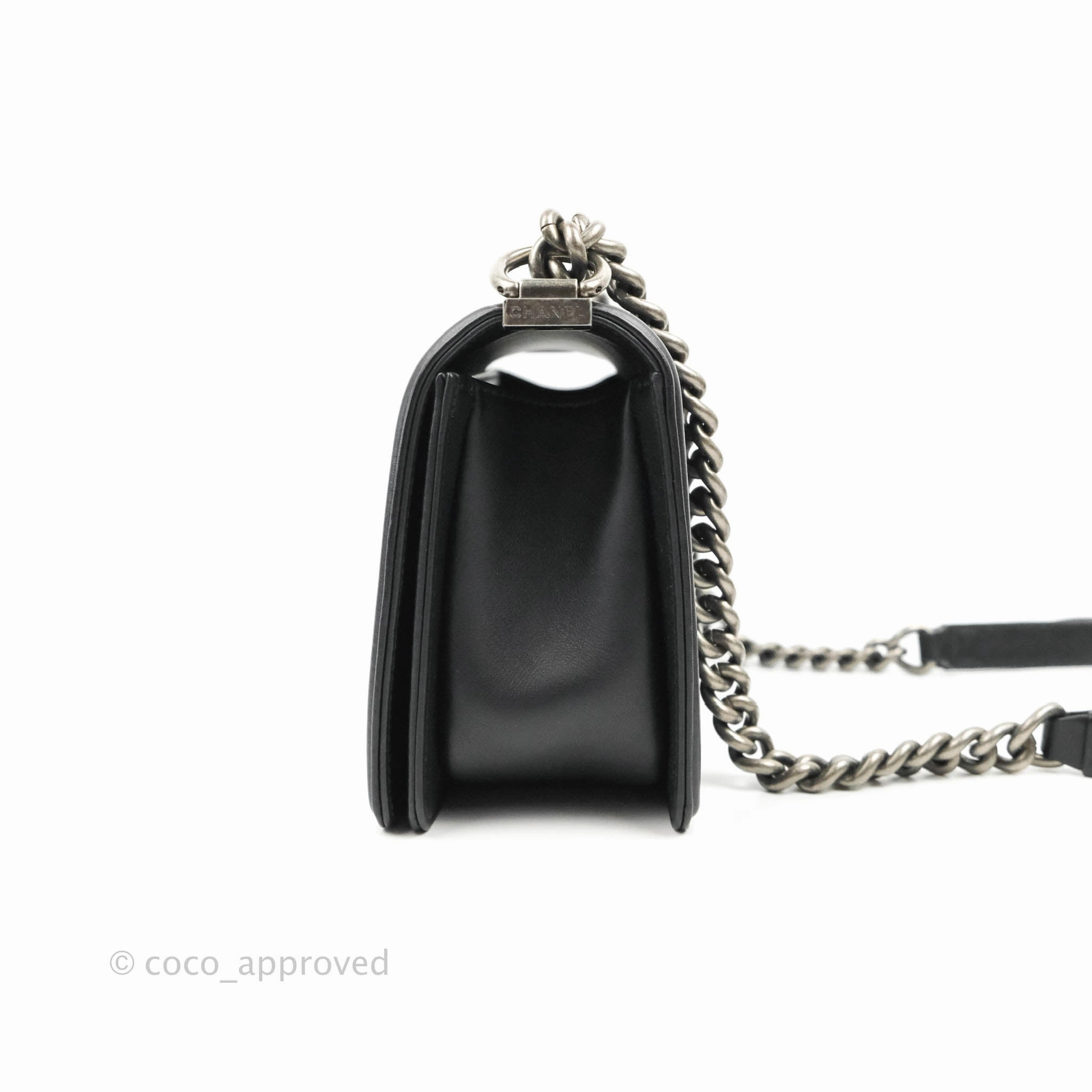 Chanel Quilted Medium Boy Black Calfskin Ruthenium Hardware
