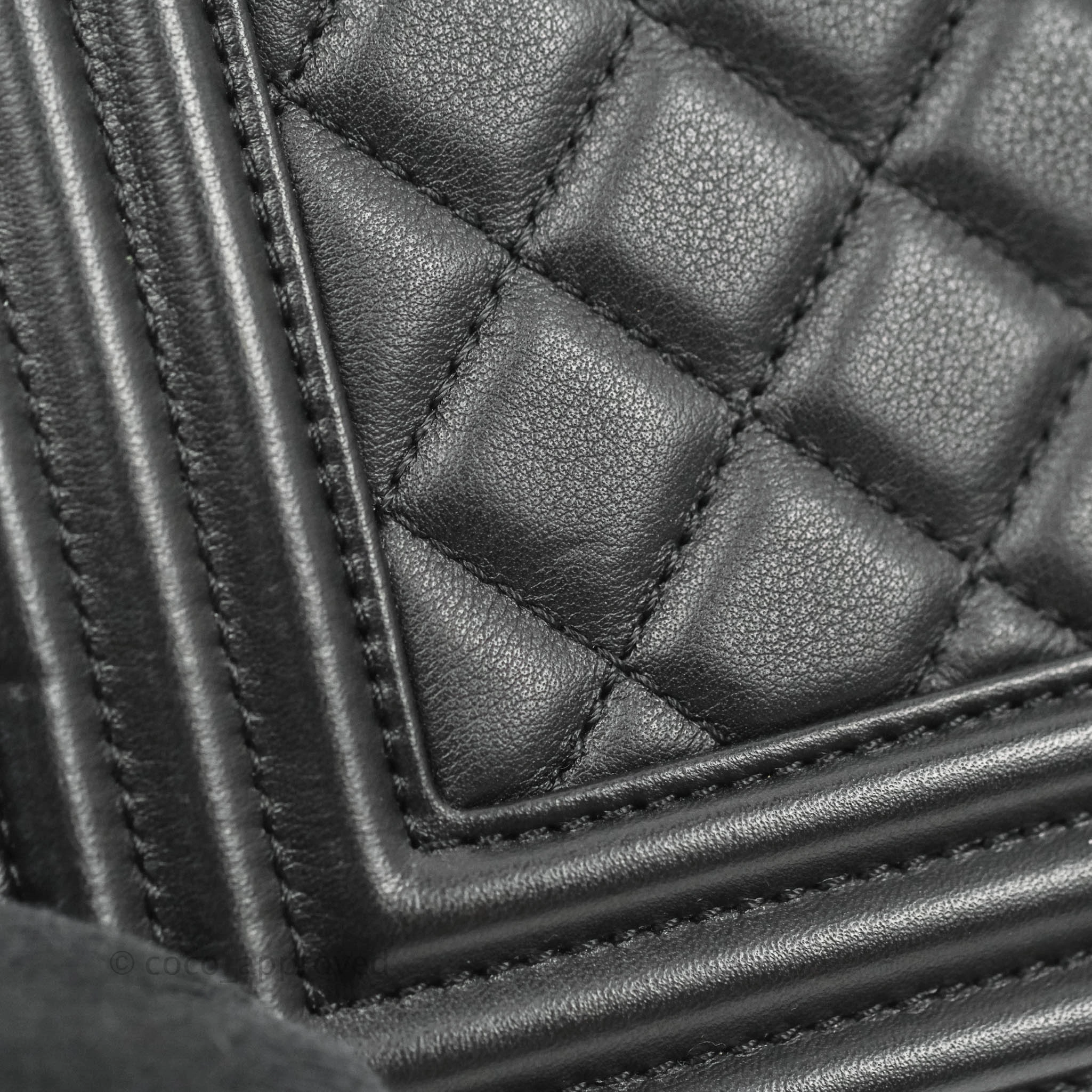 Chanel Quilted Medium Boy Black Calfskin Ruthenium Hardware