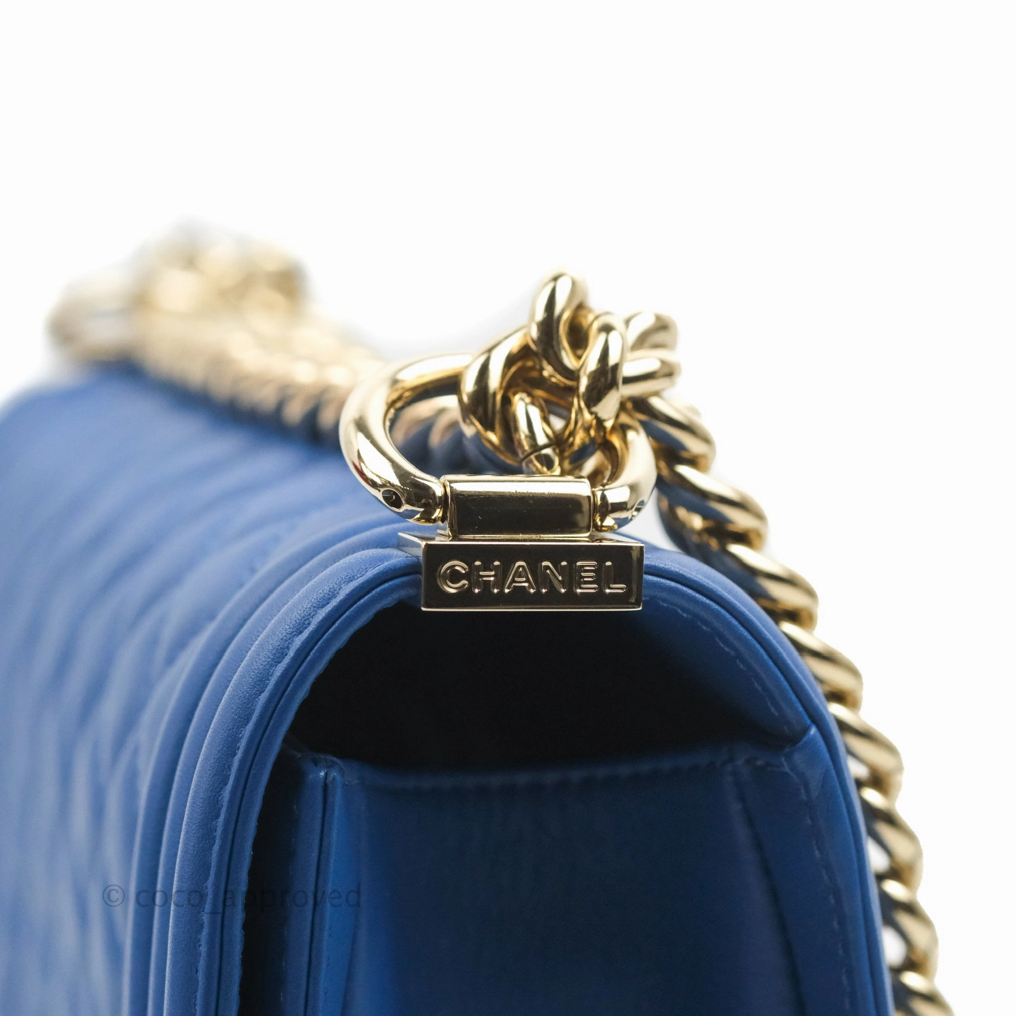 Chanel Quilted Medium Boy Blue Calfskin Gold Hardware