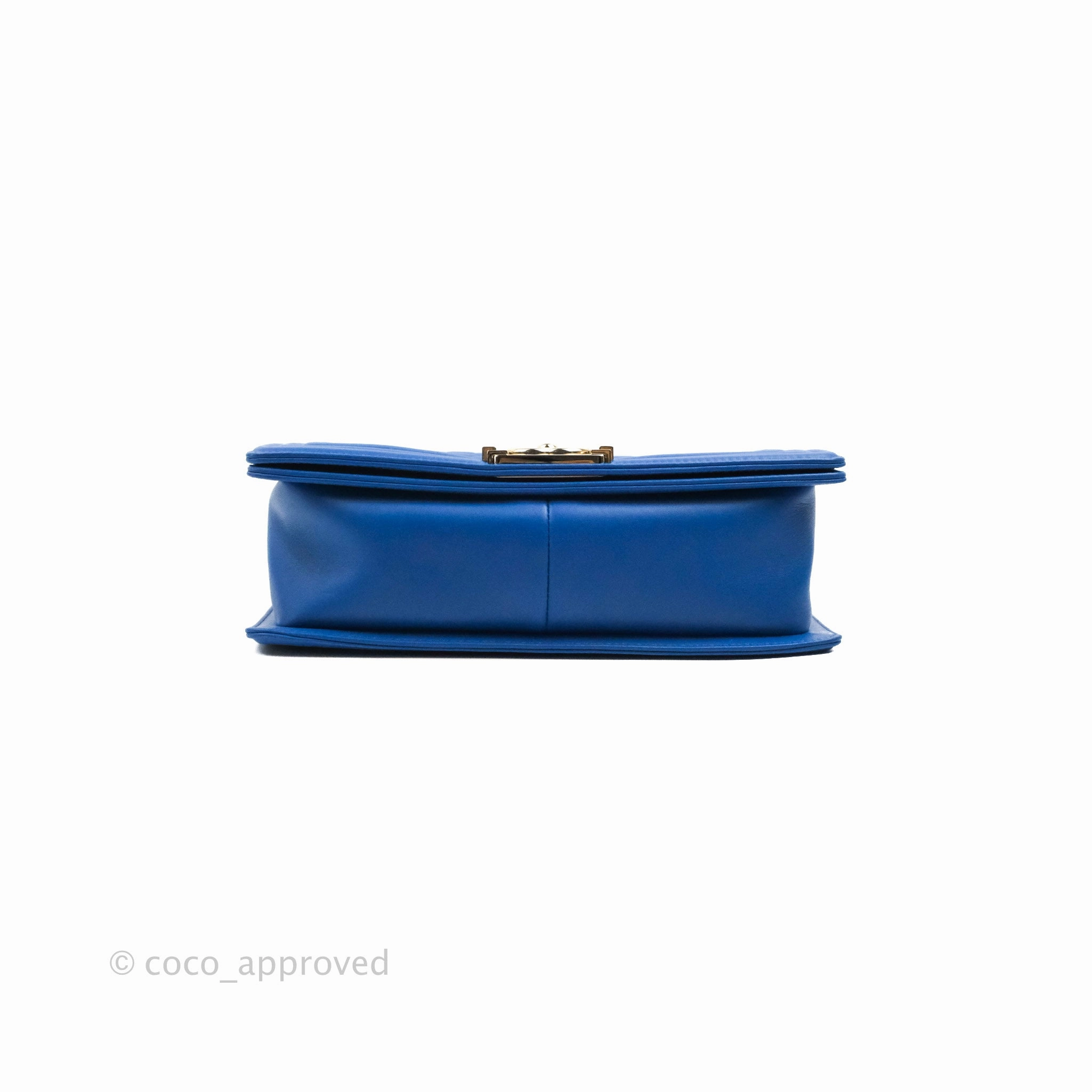 Chanel Quilted Medium Boy Blue Calfskin Gold Hardware