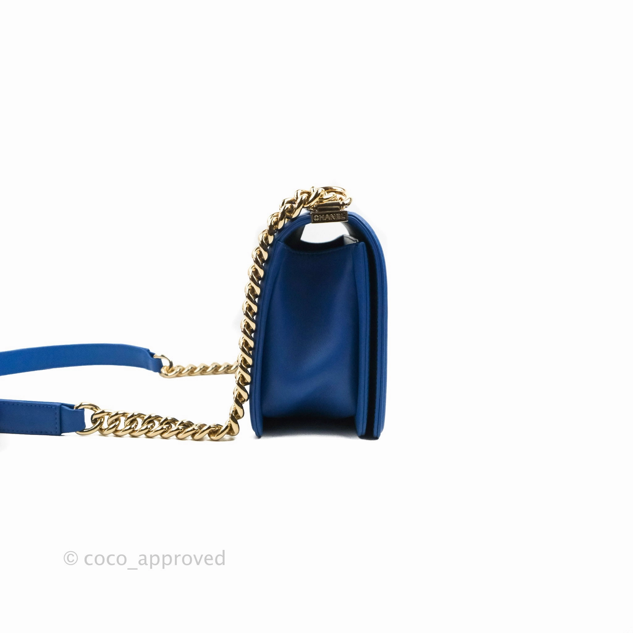 Chanel Quilted Medium Boy Blue Calfskin Gold Hardware