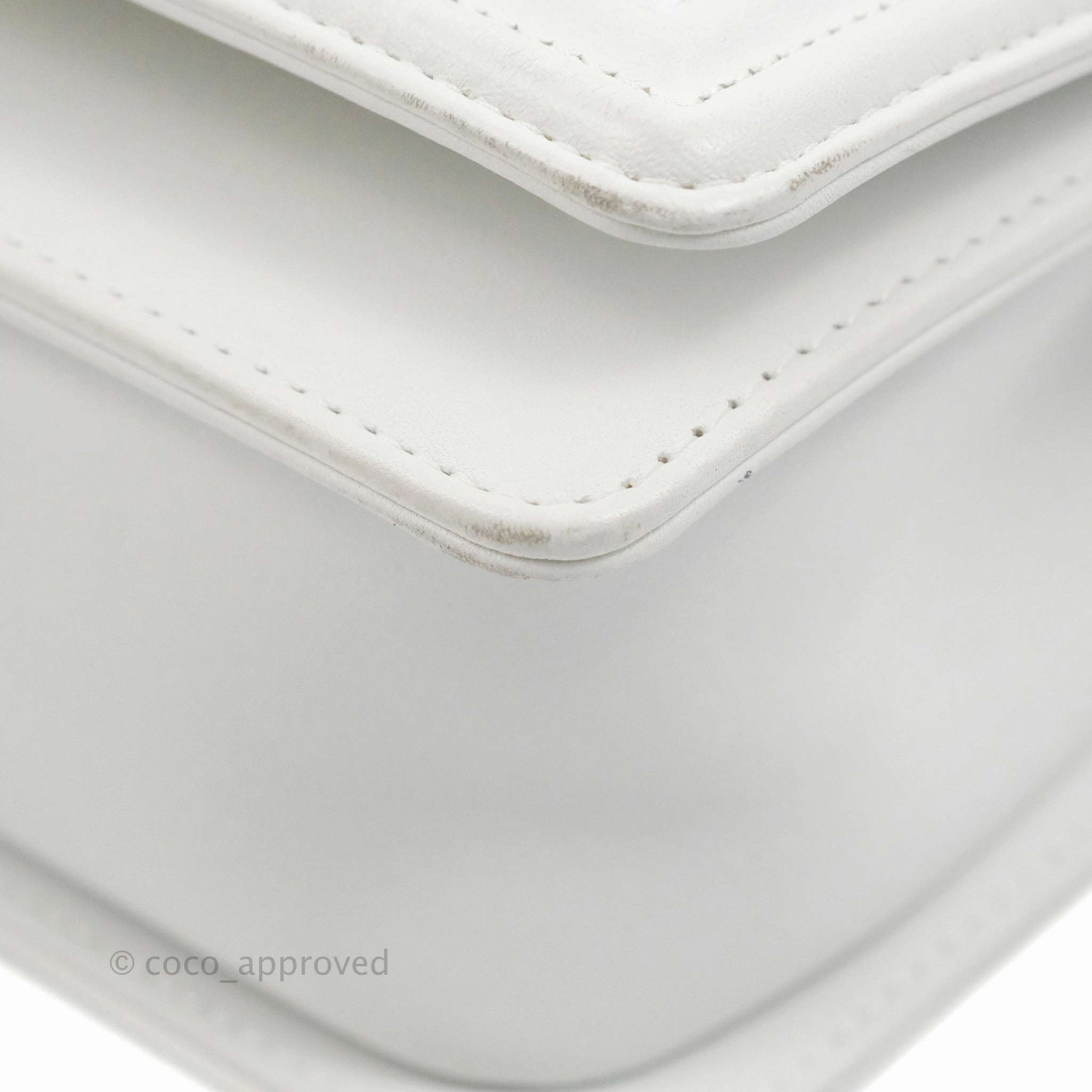 Chanel Quilted Medium Boy White Calfskin Gold Hardware