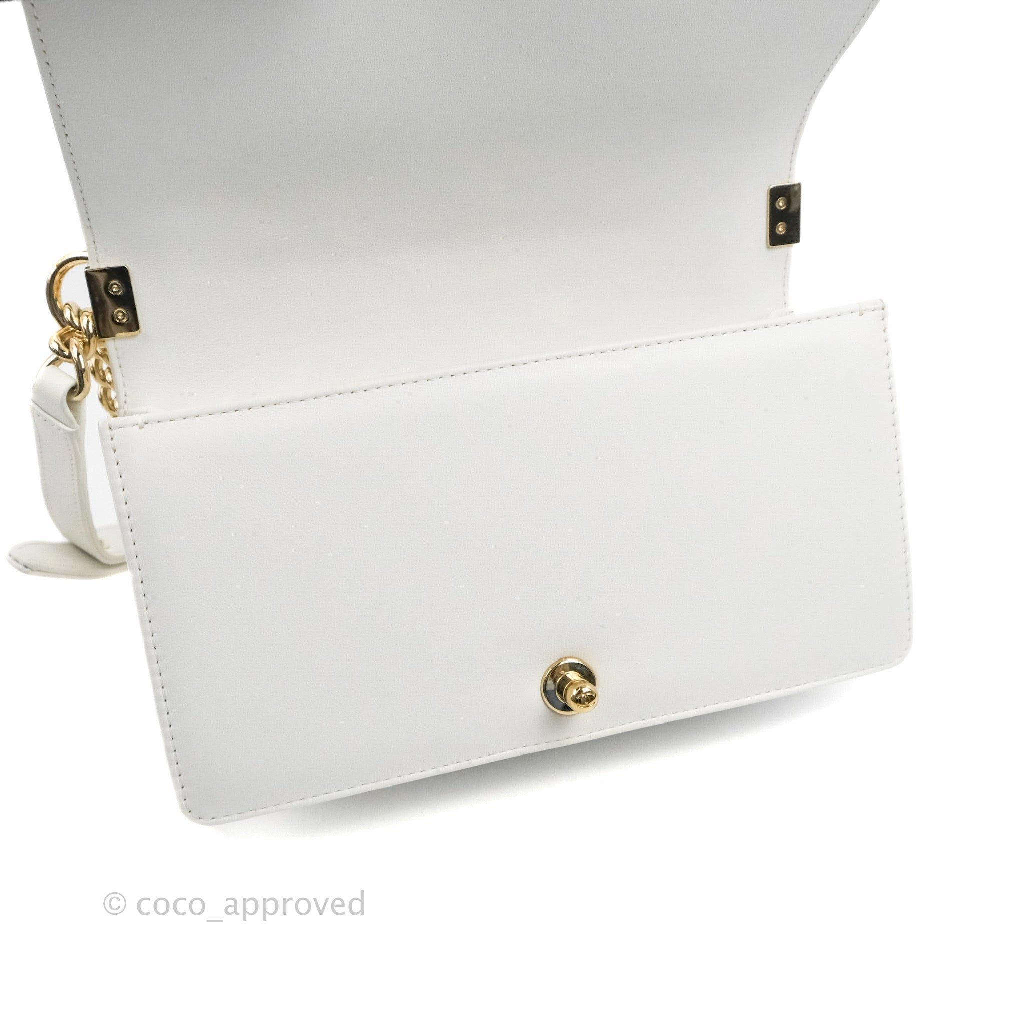 Chanel Quilted Medium Boy White Calfskin Gold Hardware