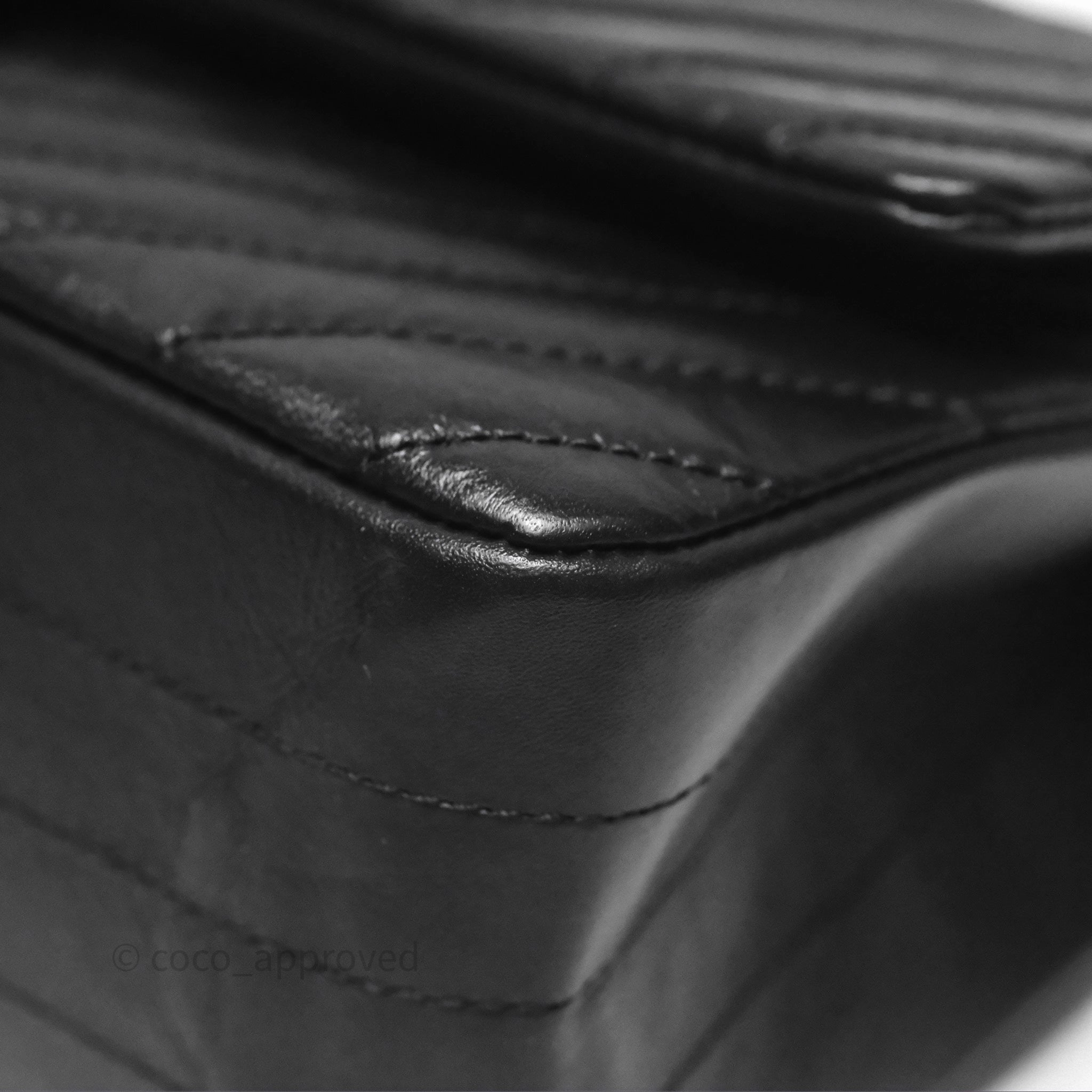 Chanel Reissue 225 Chevron Aged Calfskin So Black