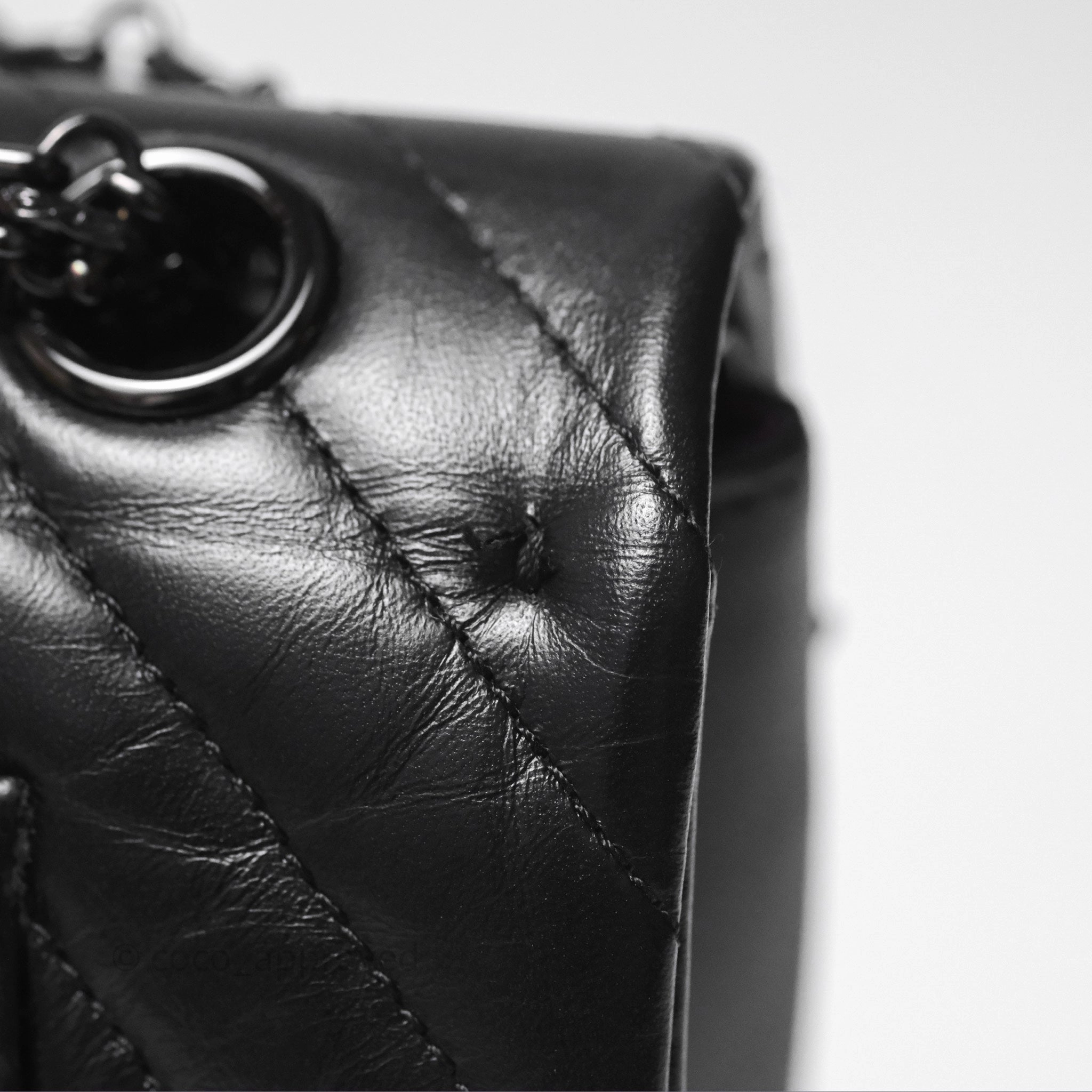 Chanel Reissue 225 Chevron Aged Calfskin So Black