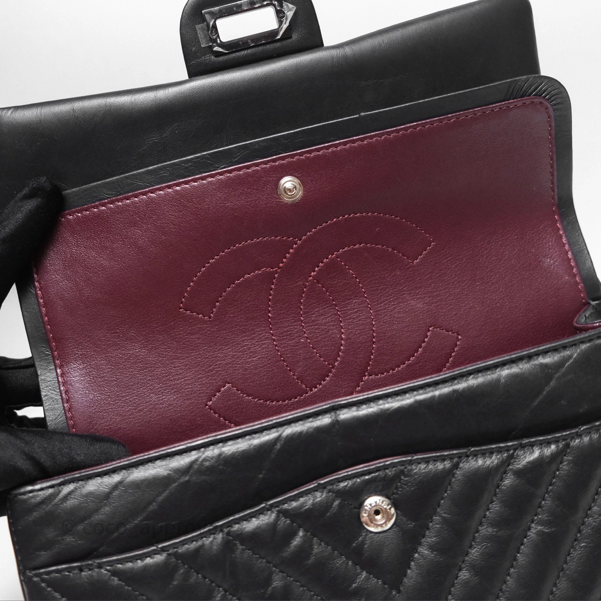 Chanel Reissue 225 Chevron Aged Calfskin So Black