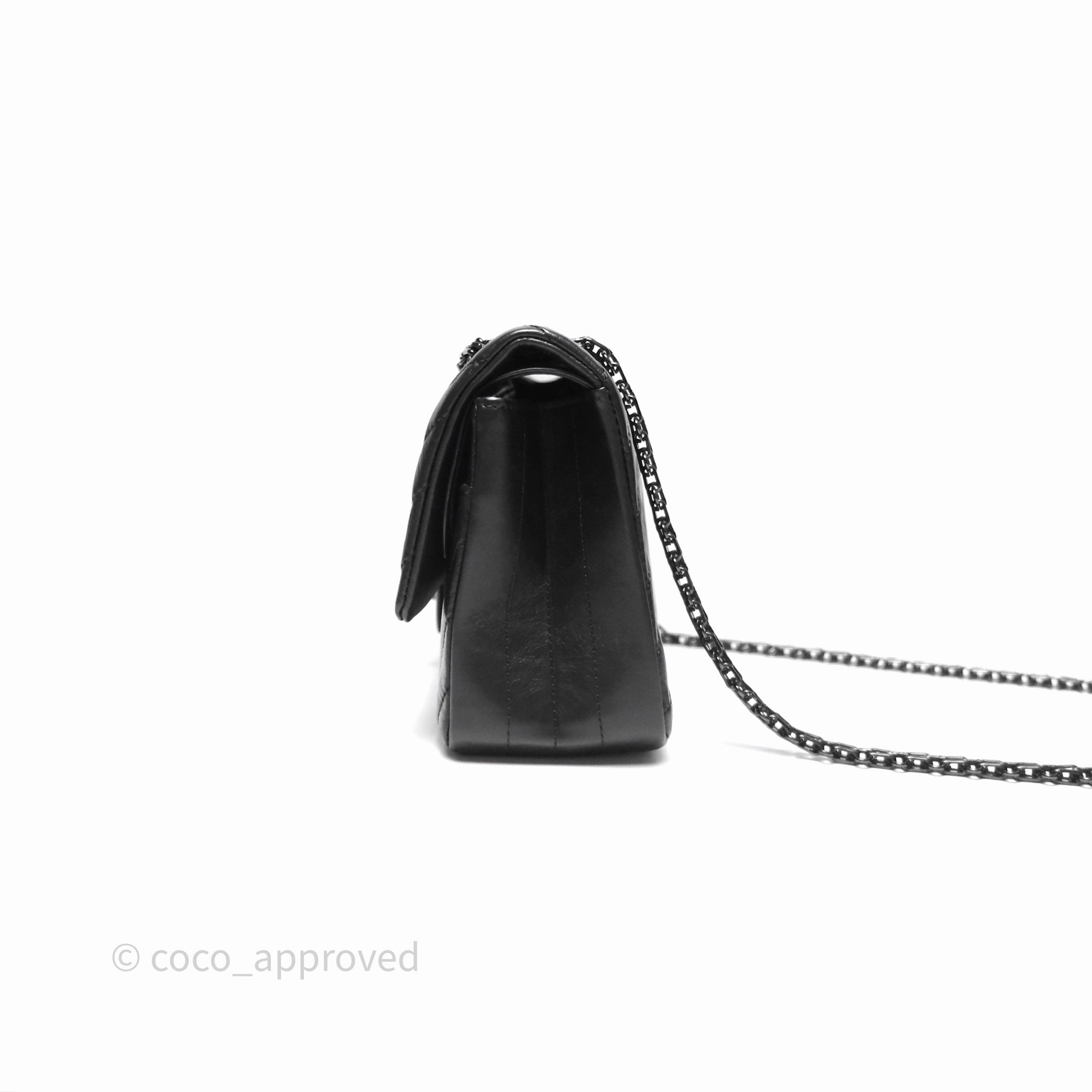 Chanel Reissue 225 Chevron Aged Calfskin So Black