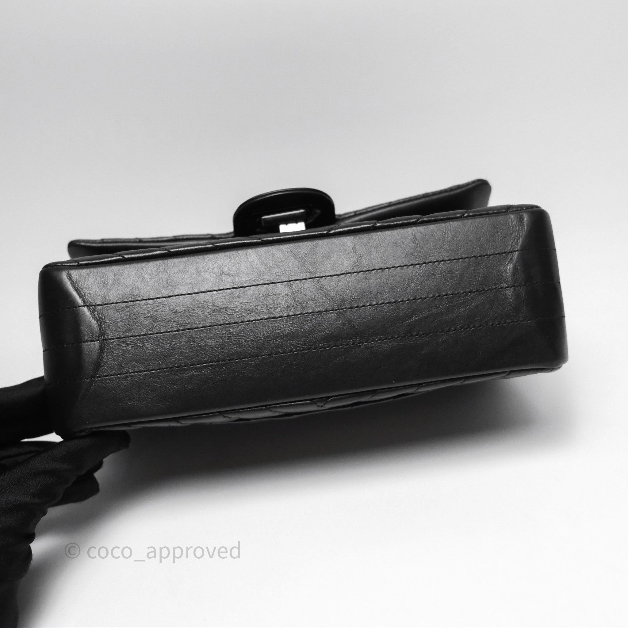 Chanel Reissue 225 Chevron Aged Calfskin So Black