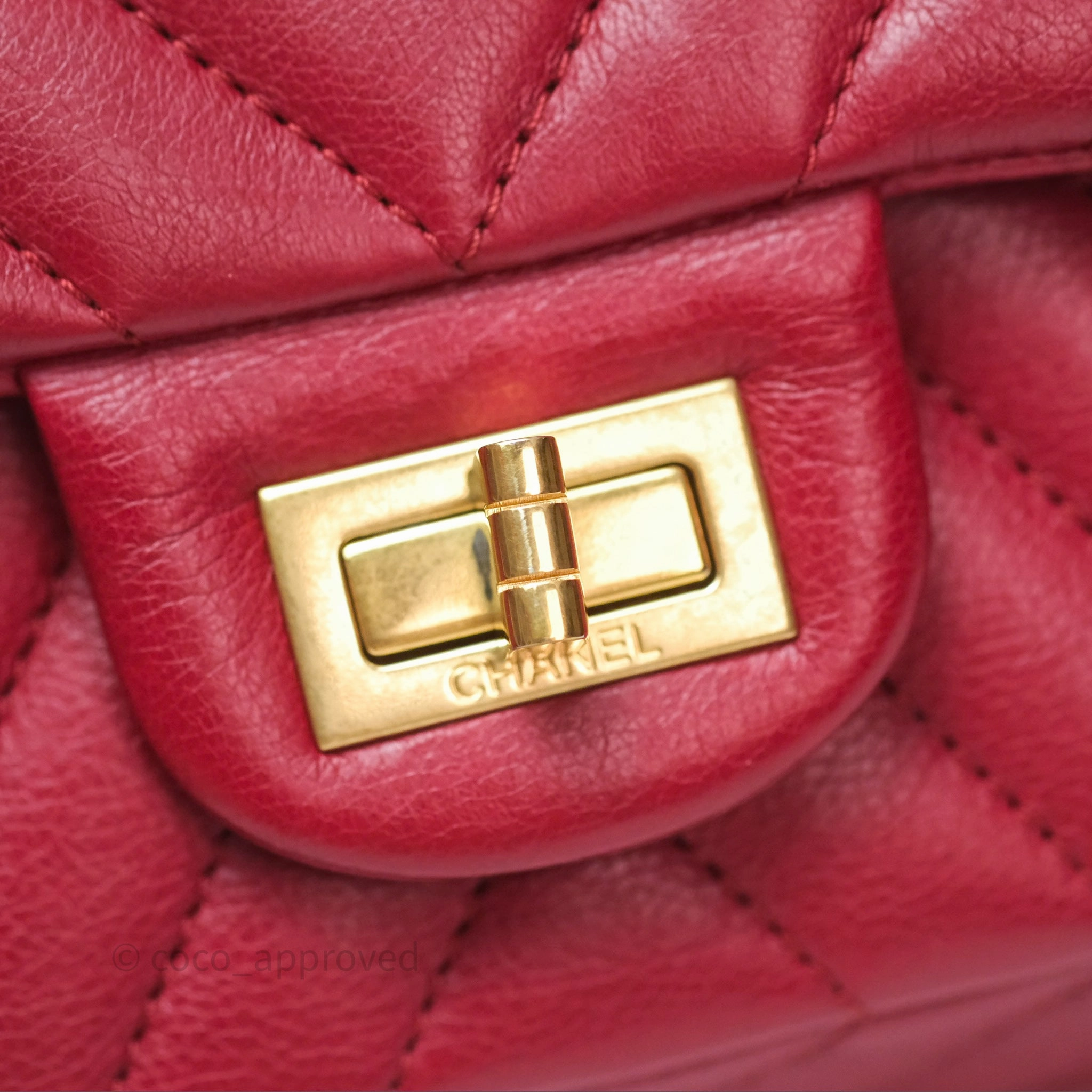 Chanel Reissue 225 Chevron Red Aged Calfskin Aged Gold Hardware