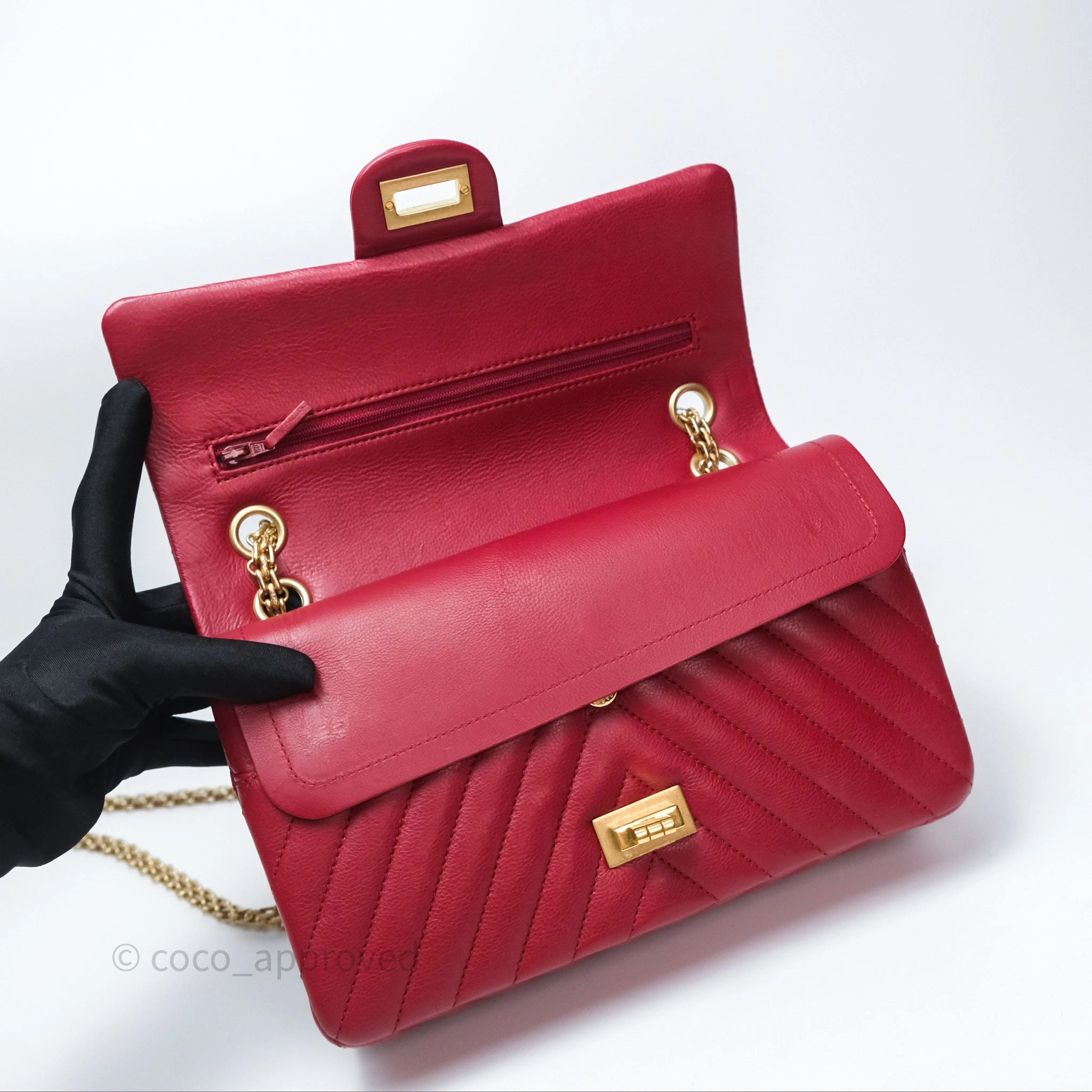Chanel Reissue 225 Chevron Red Aged Calfskin Aged Gold Hardware