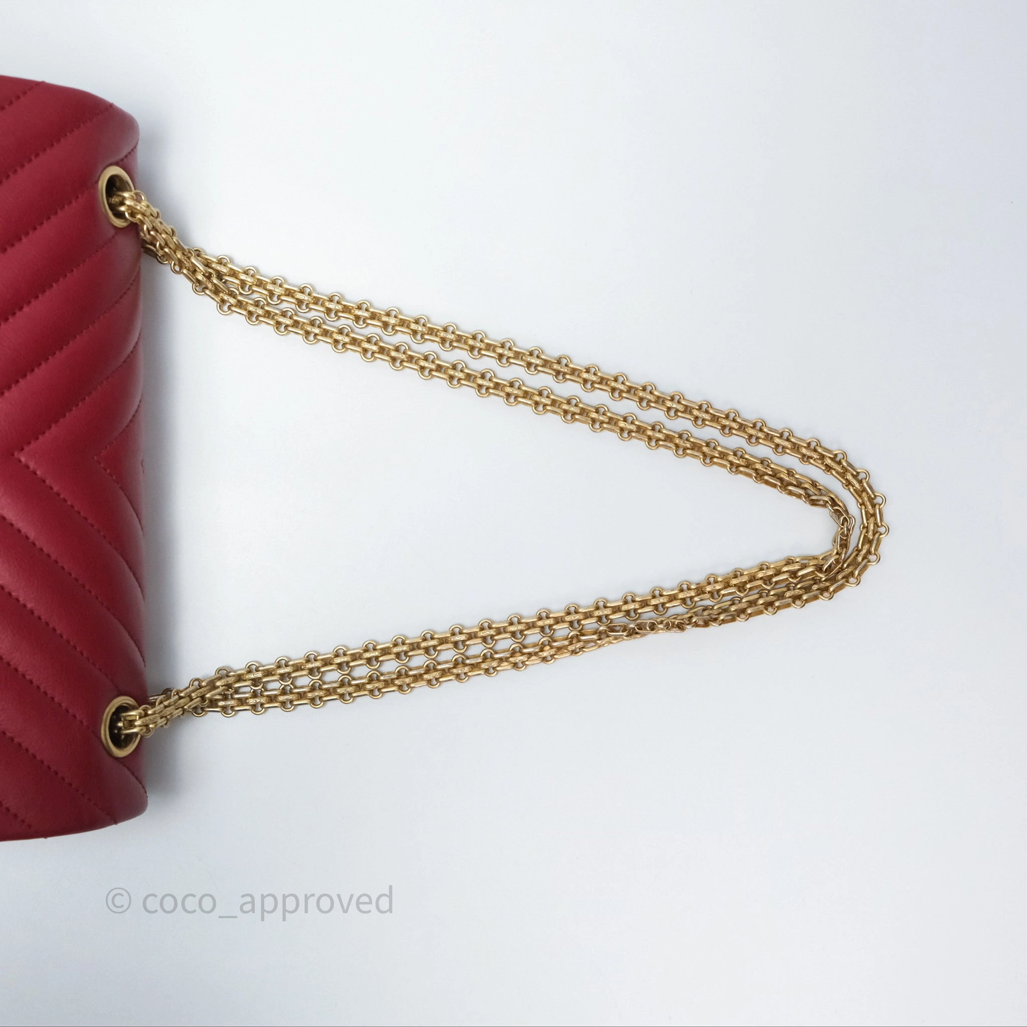 Chanel Reissue 225 Chevron Red Aged Calfskin Aged Gold Hardware