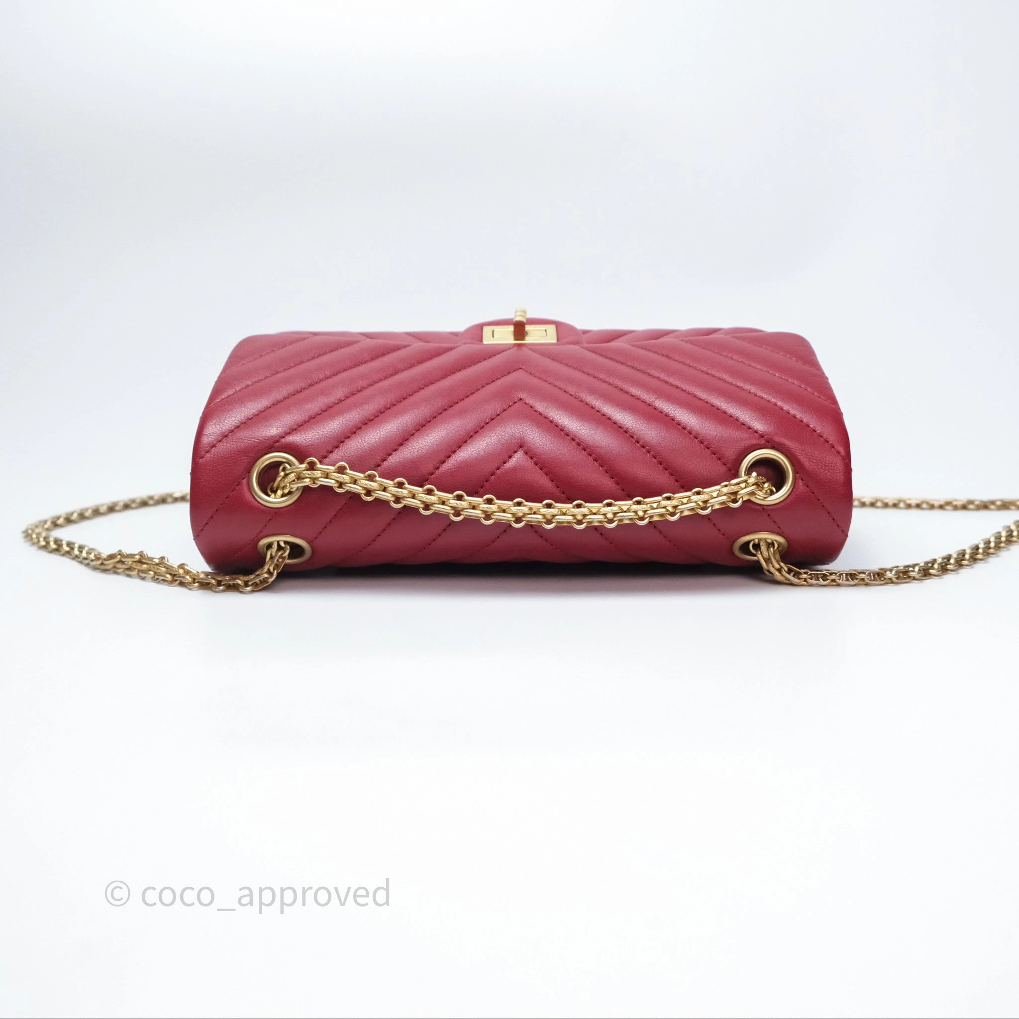 Chanel Reissue 225 Chevron Red Aged Calfskin Aged Gold Hardware