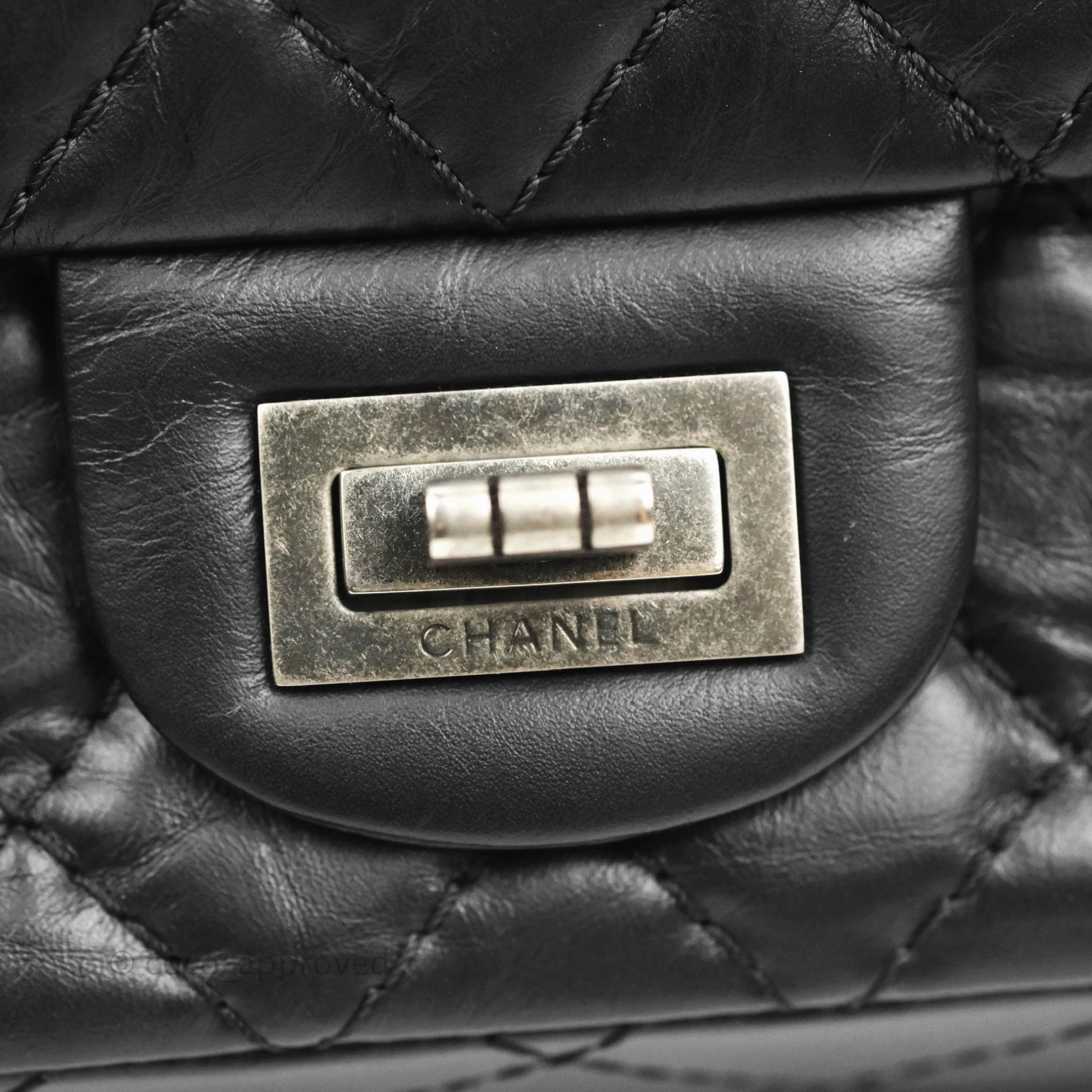 Chanel Reissue 225 Quilted Aged Calfskin Black Ruthenium Hardware