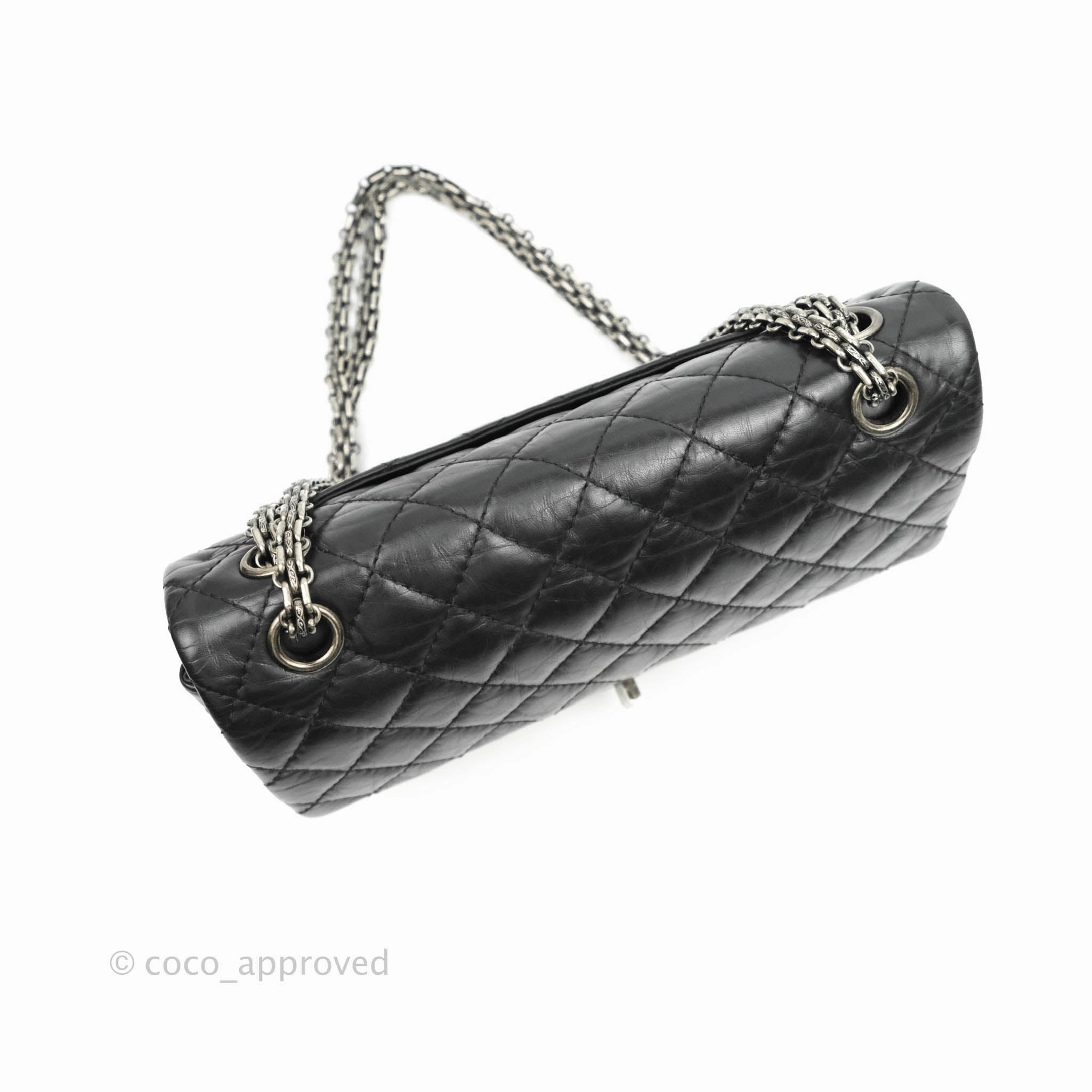 Chanel Reissue 225 Quilted Aged Calfskin Black Ruthenium Hardware