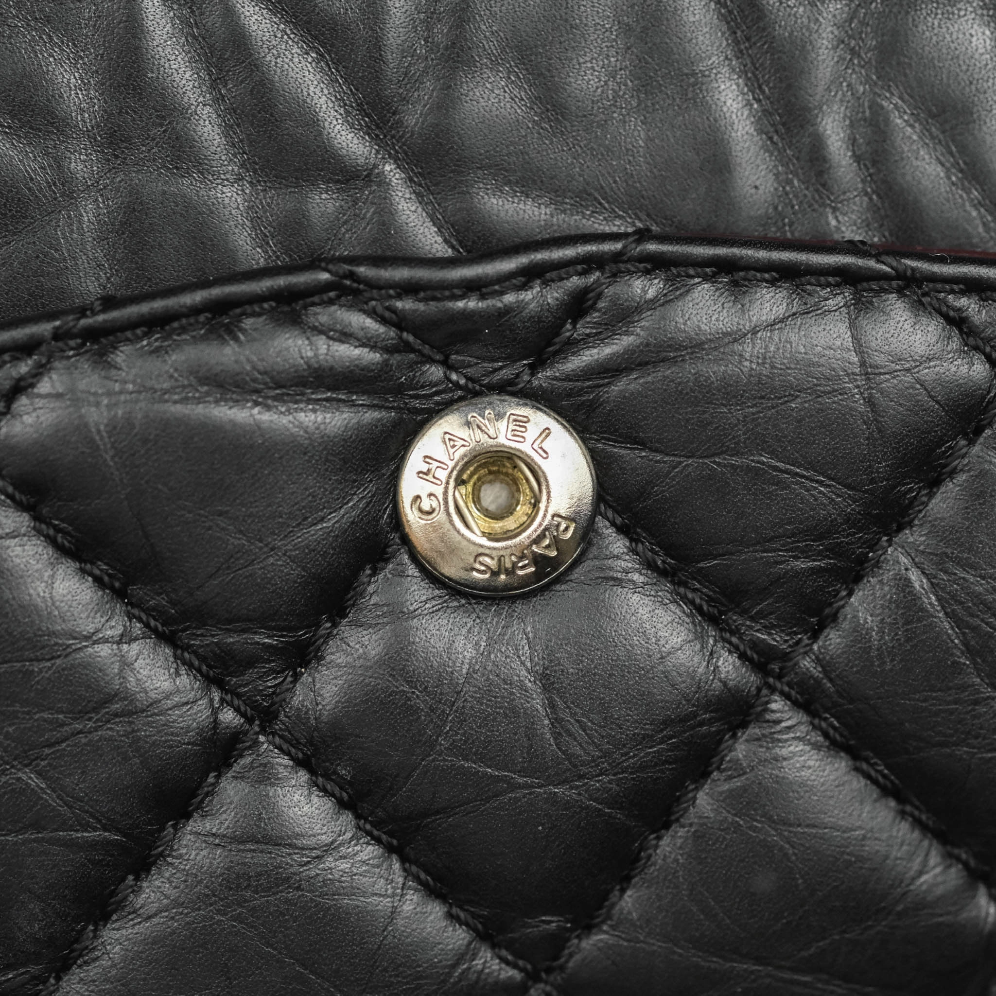 Chanel Reissue 225 Quilted Aged Calfskin Black Ruthenium Hardware