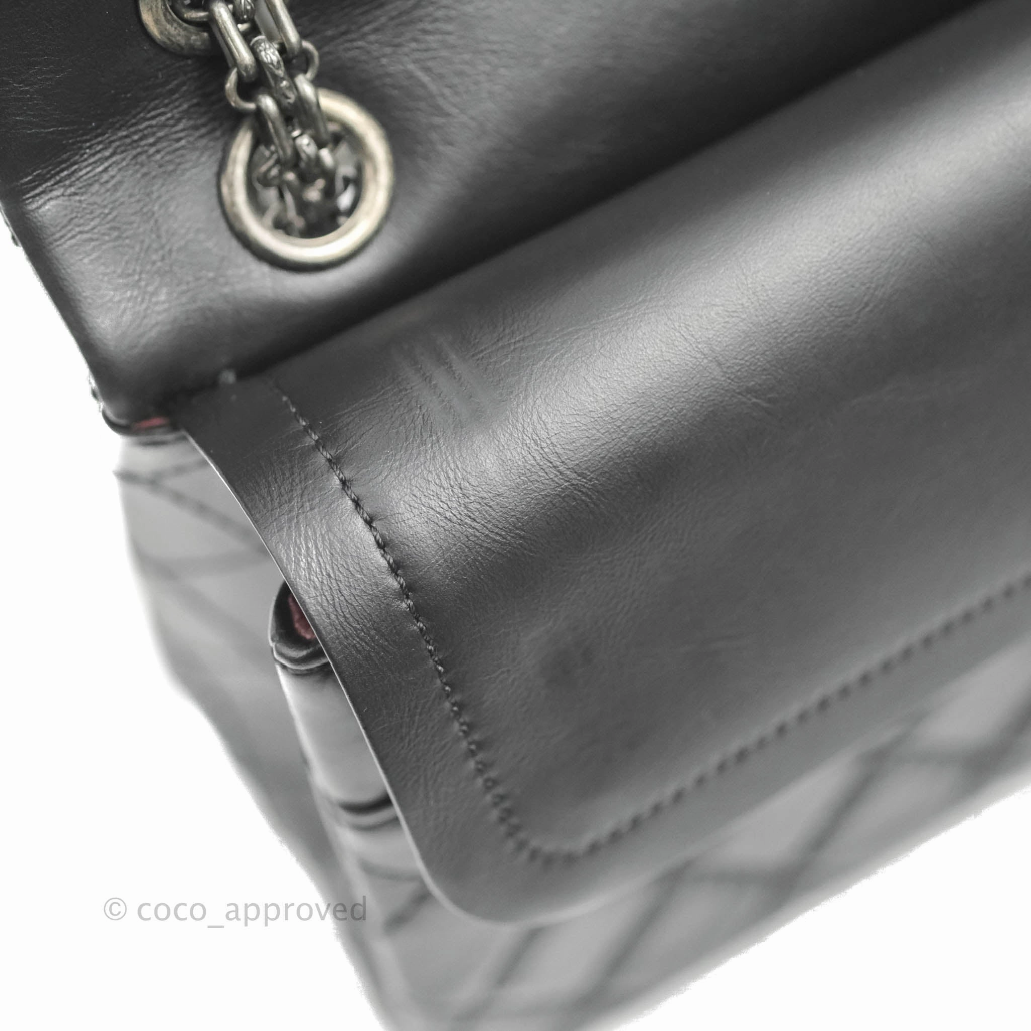Chanel Reissue 225 Quilted Aged Calfskin Black Ruthenium Hardware