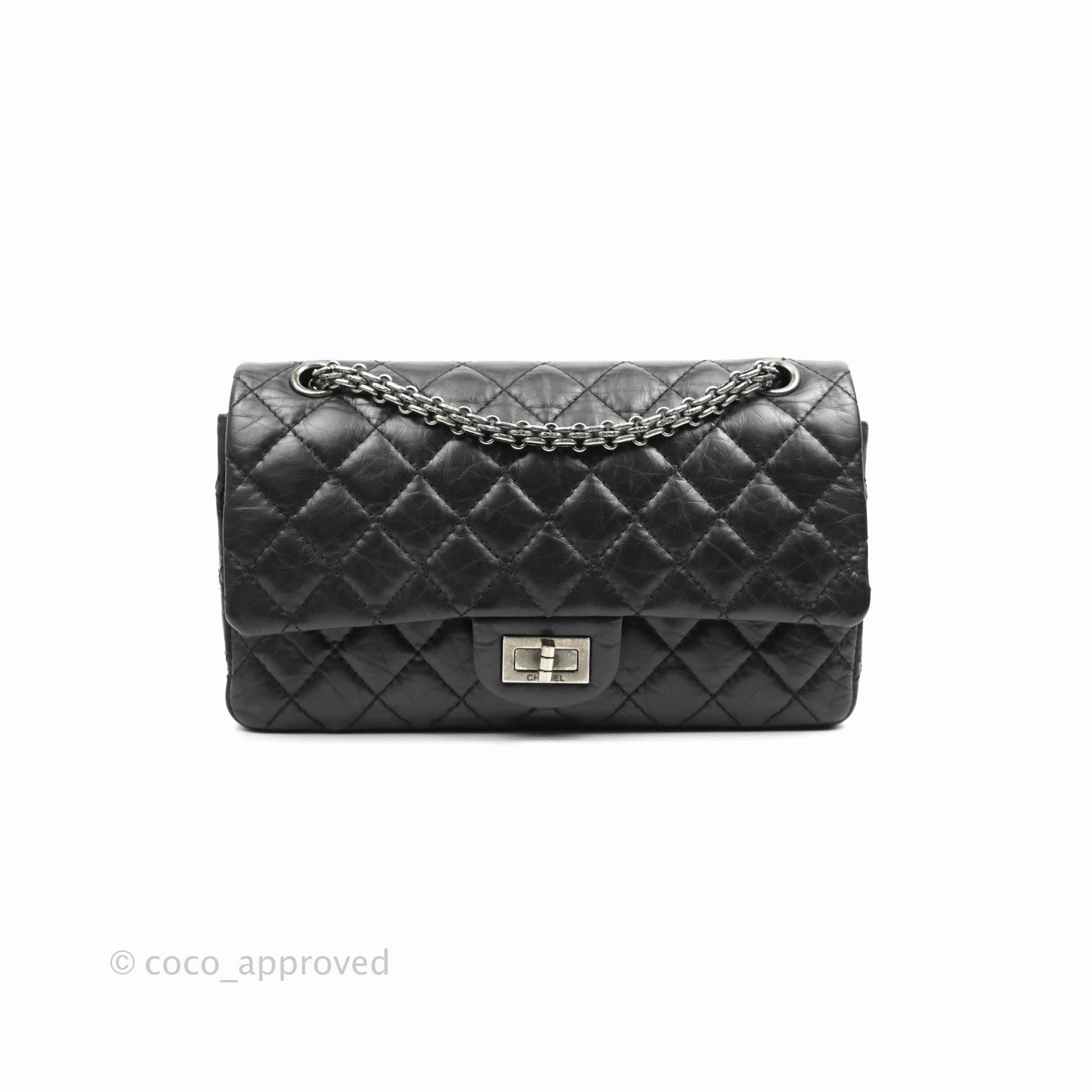 Chanel Reissue 225 Quilted Aged Calfskin Black Ruthenium Hardware