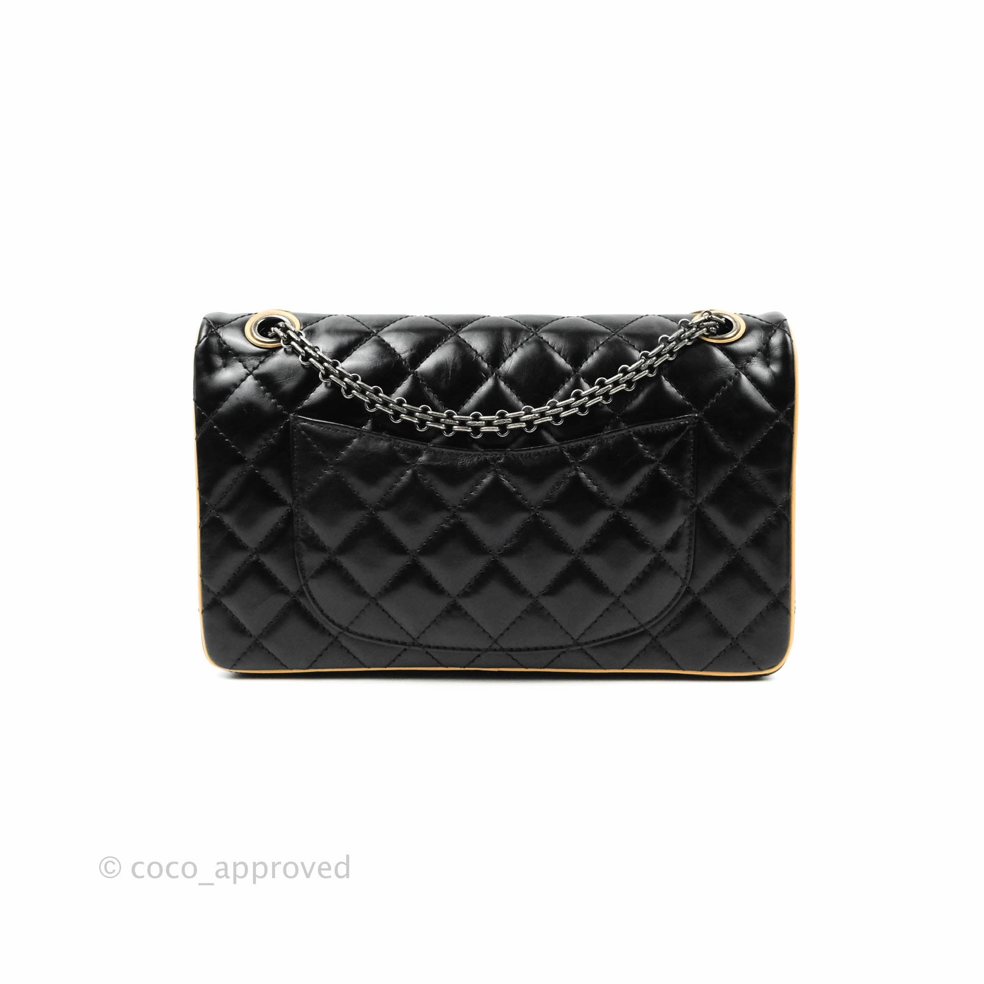 Chanel Reissue Quilted Aged Calfskin Beige & Black Ruthenium Hardware 226